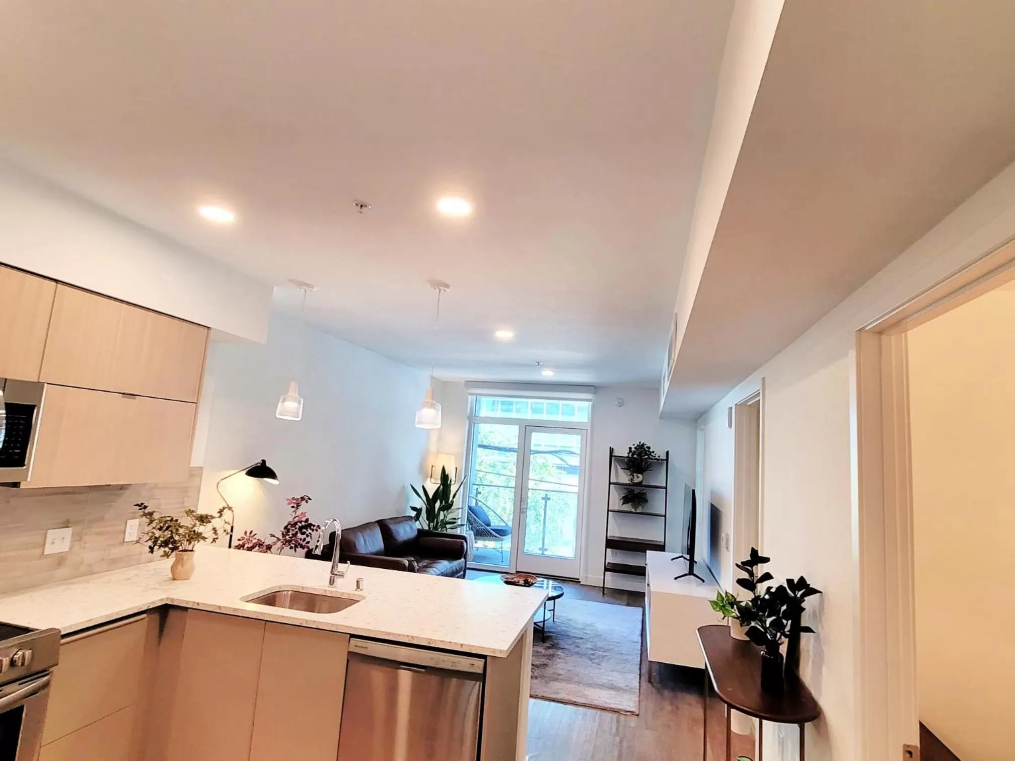 Living room, Kitchen/Kitchenette in Gorgeous Hollywood Apts LA's Best Location and Amazing Roof Deck