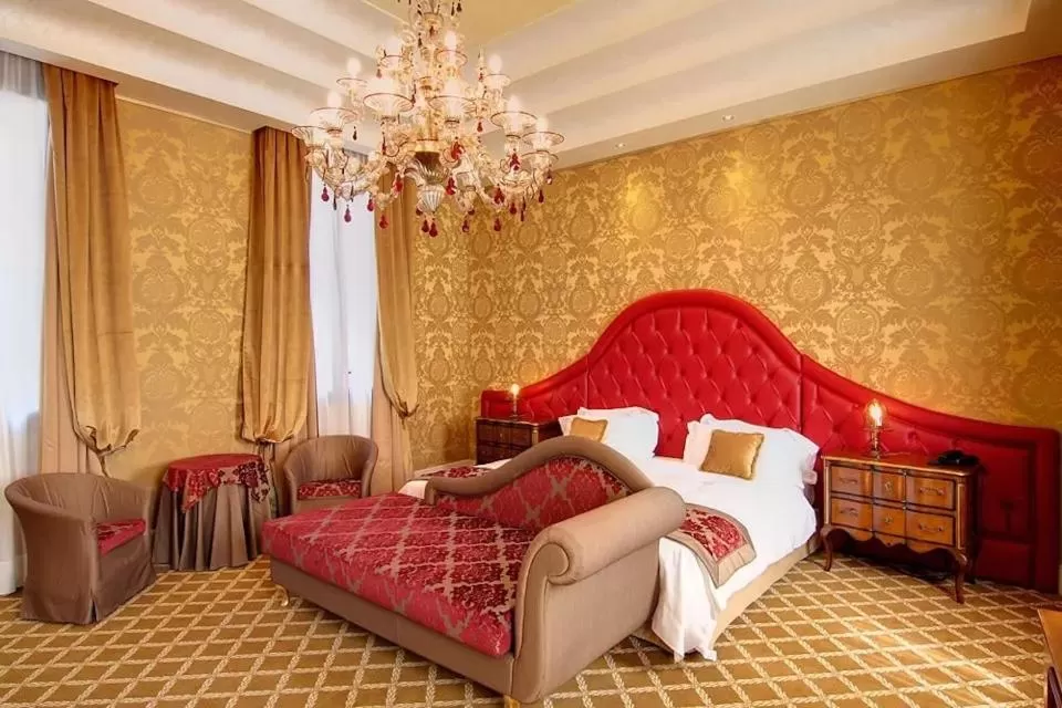 Bed in Pesaro Palace