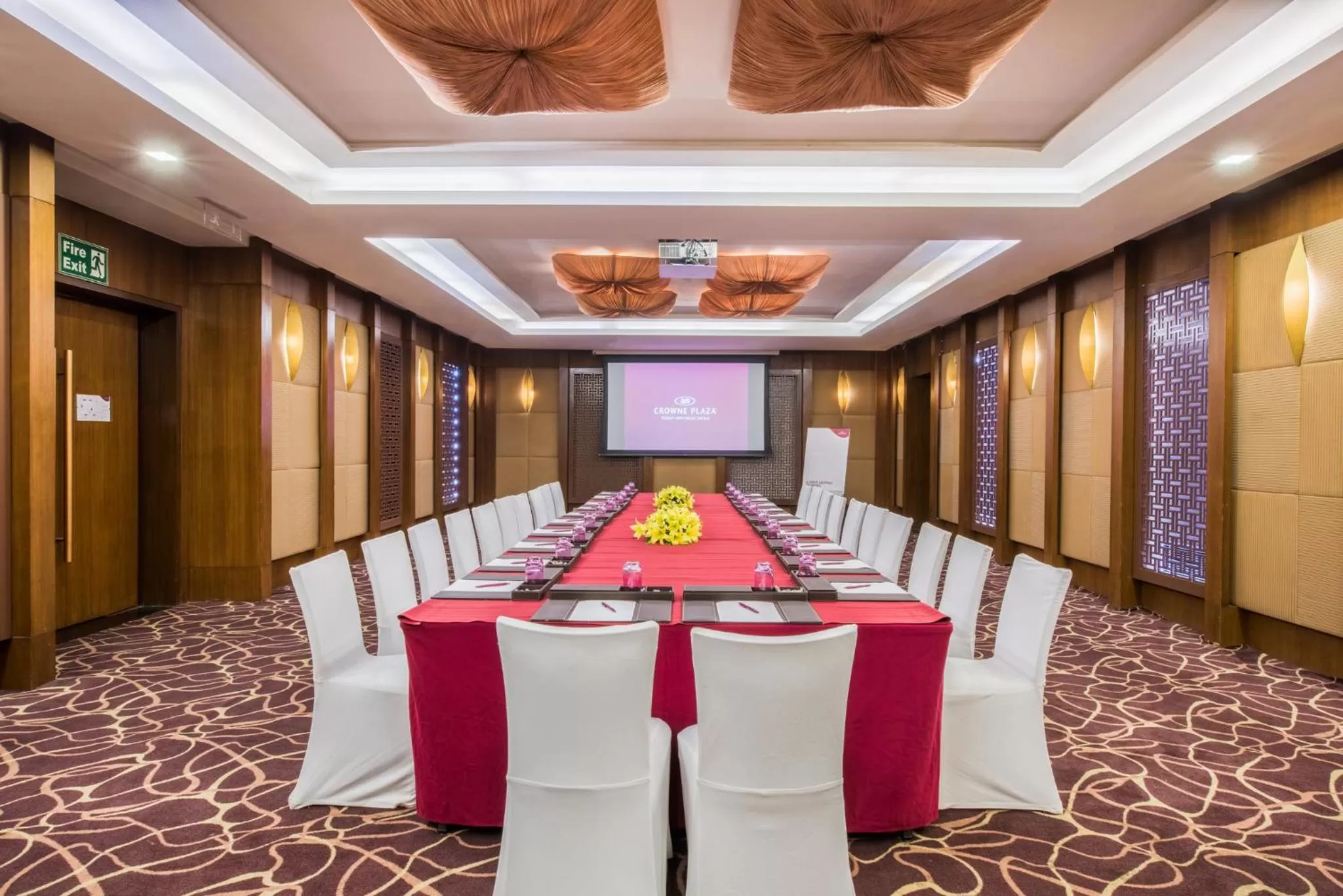 Meeting/conference room in Crowne Plaza New Delhi Okhla by IHG