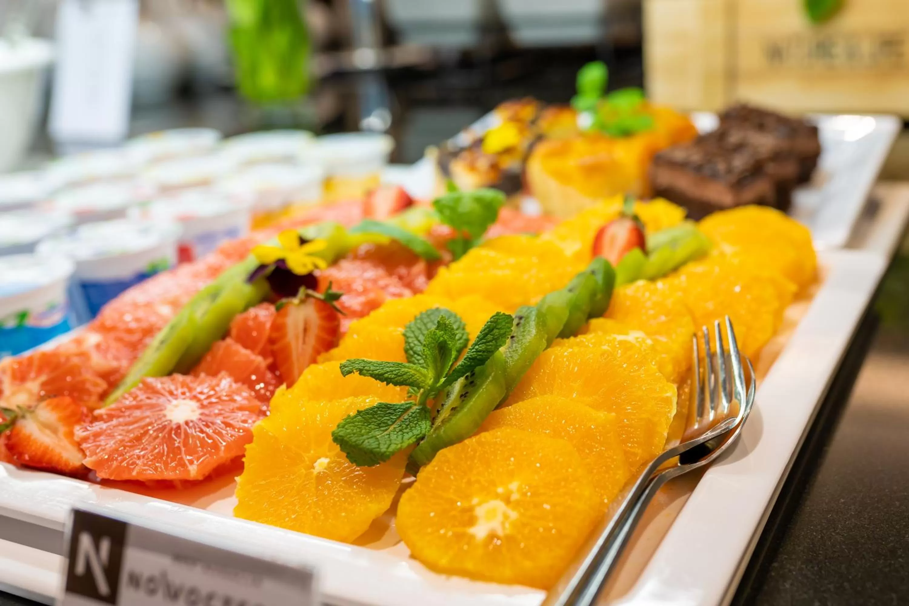 Buffet breakfast in Warmiński Hotel & Conference