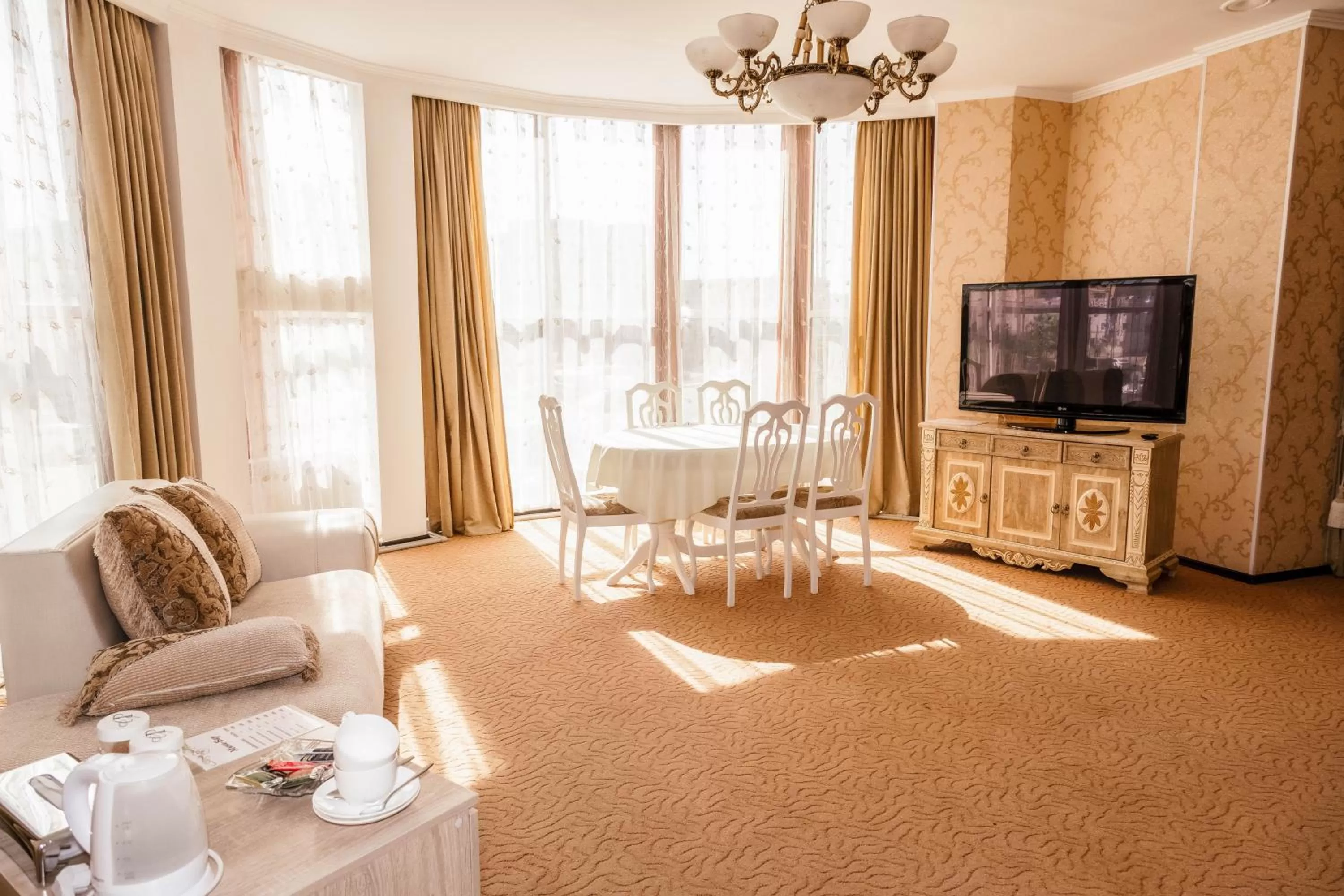 Seating area in Golden Palace