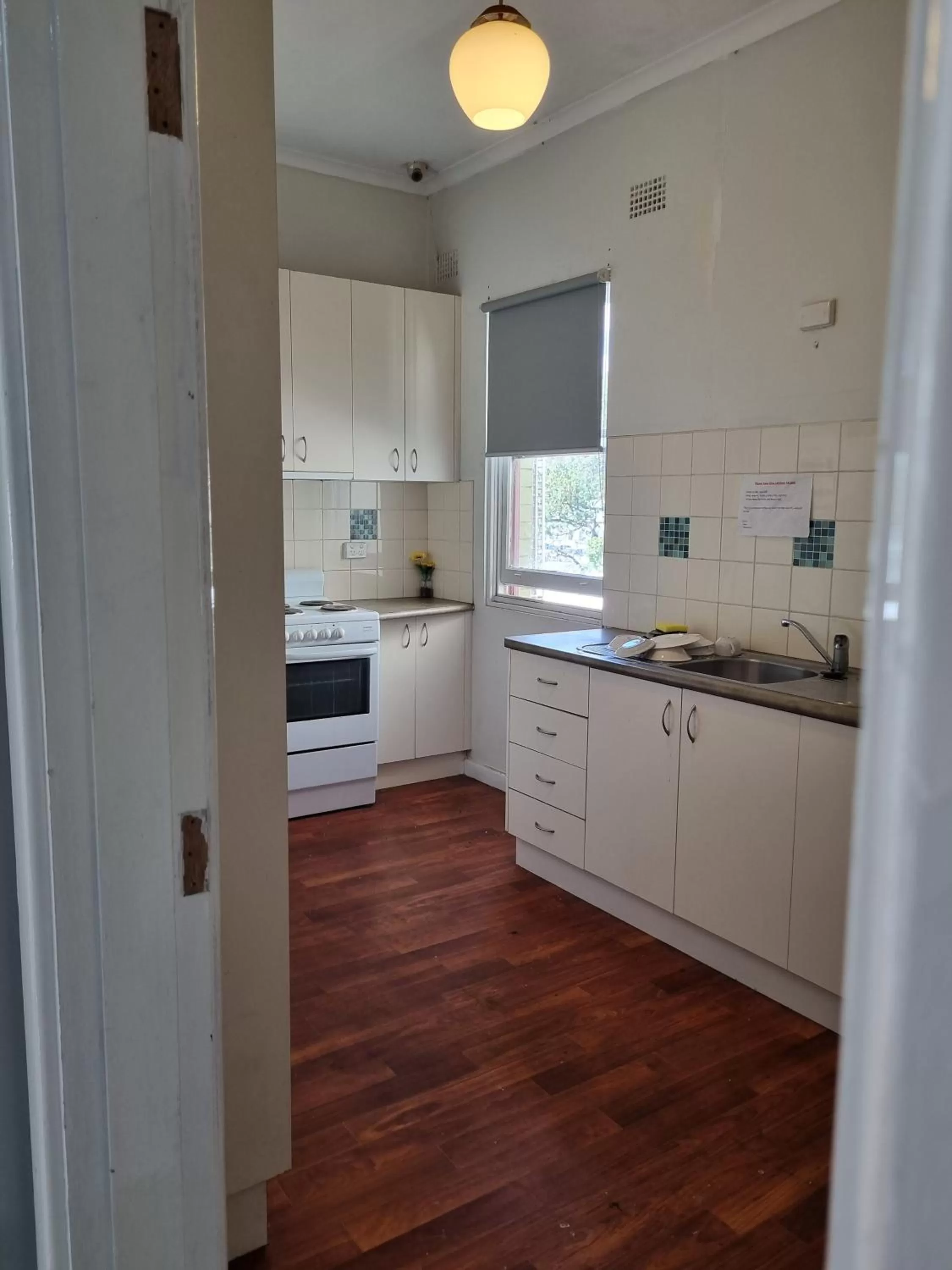 Communal kitchen in Parkes Hotel