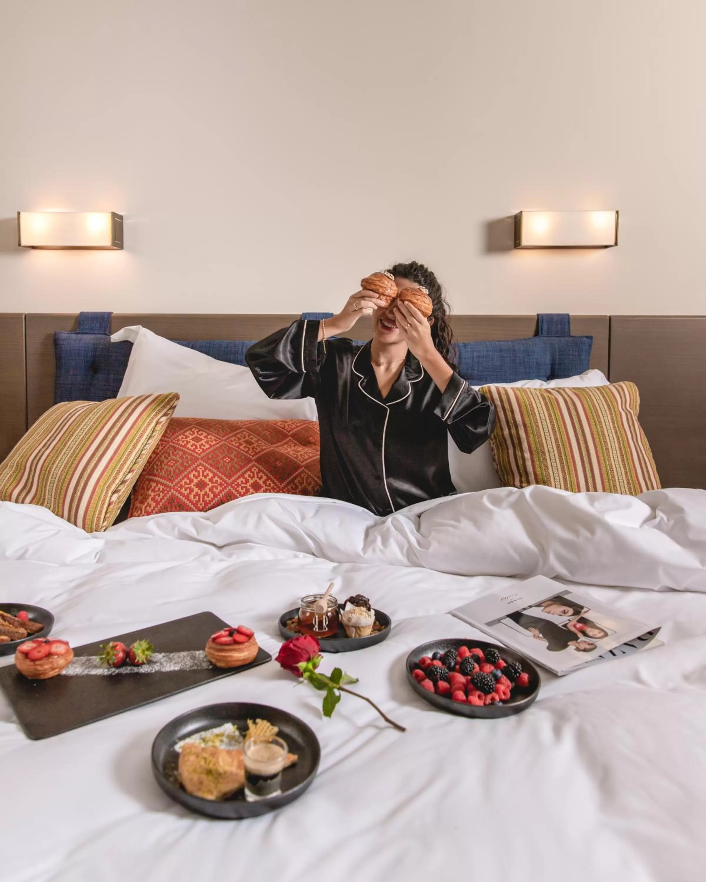 Breakfast, Bed in Assila, a Luxury Collection Hotel, Apartment Jeddah