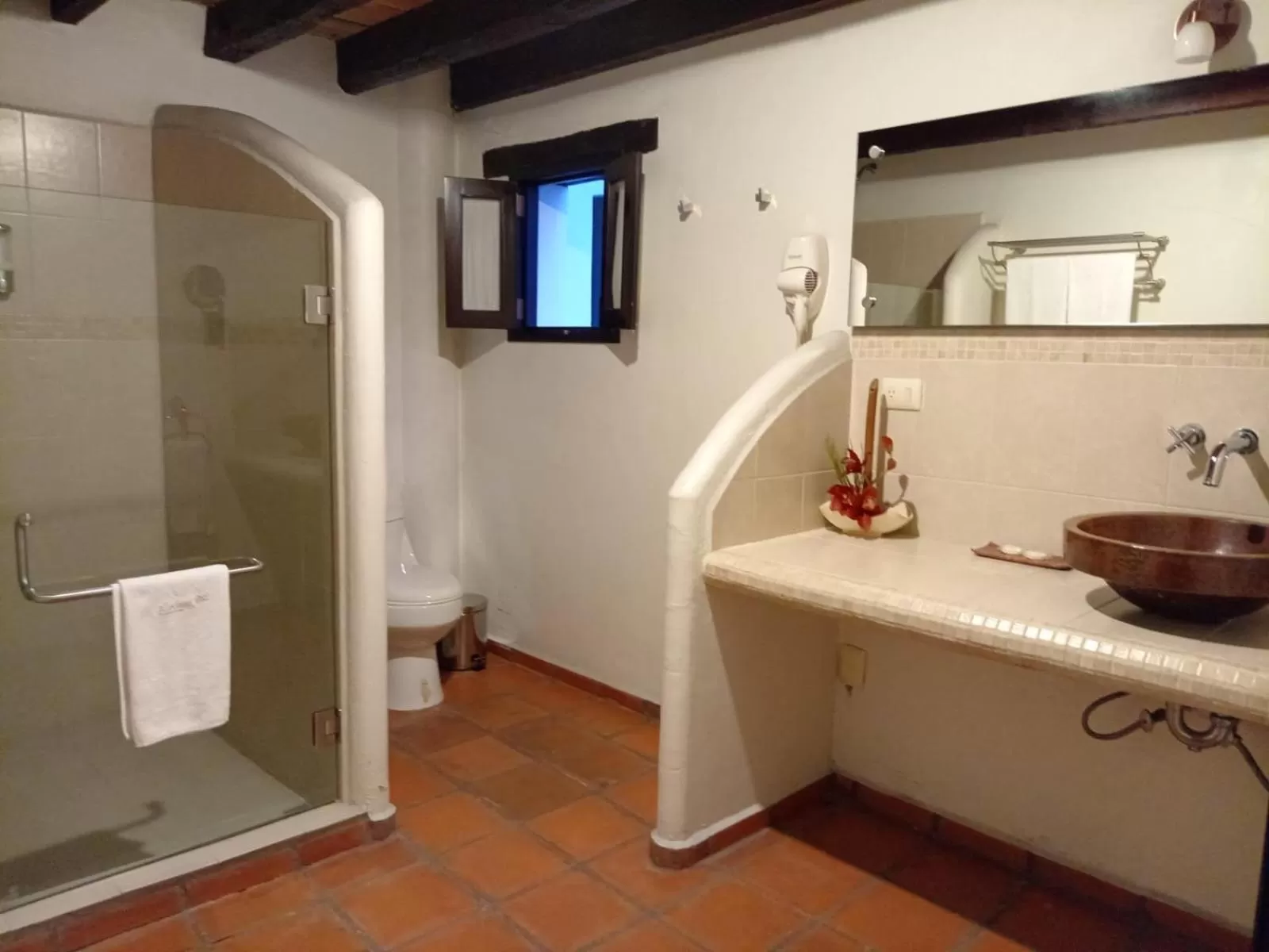 Toilet in Hotel Boutique Casabella