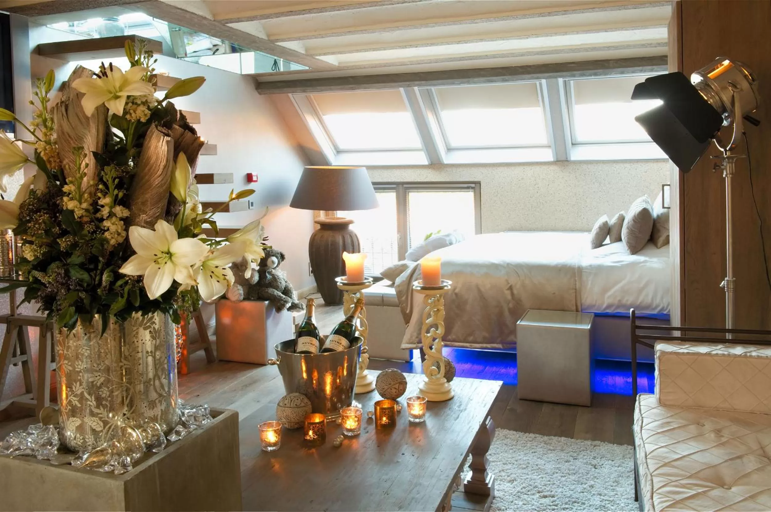 Bed in Suite & B by Hofke van Bazel