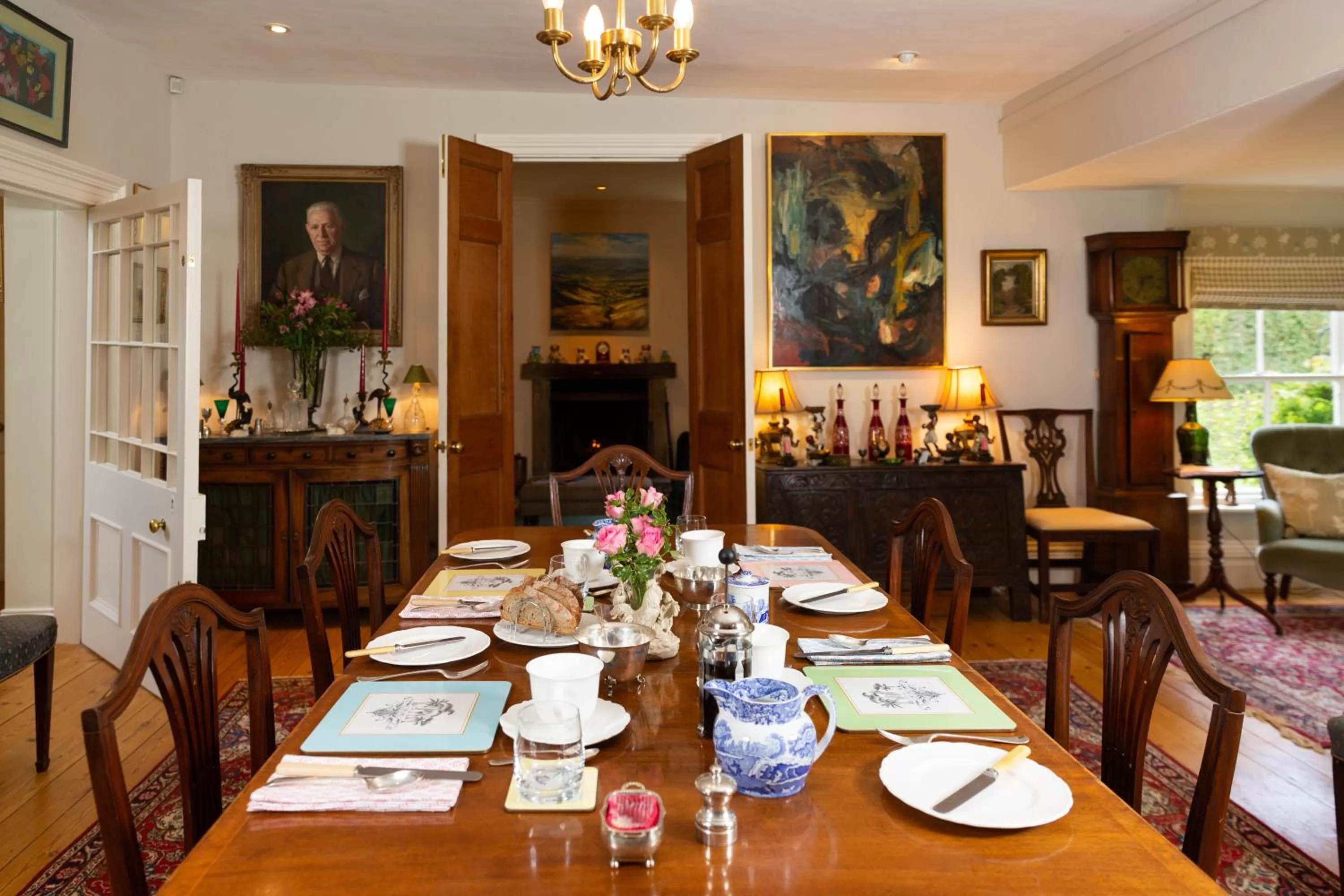 Dining area in Ingram House Bed & Breakfast