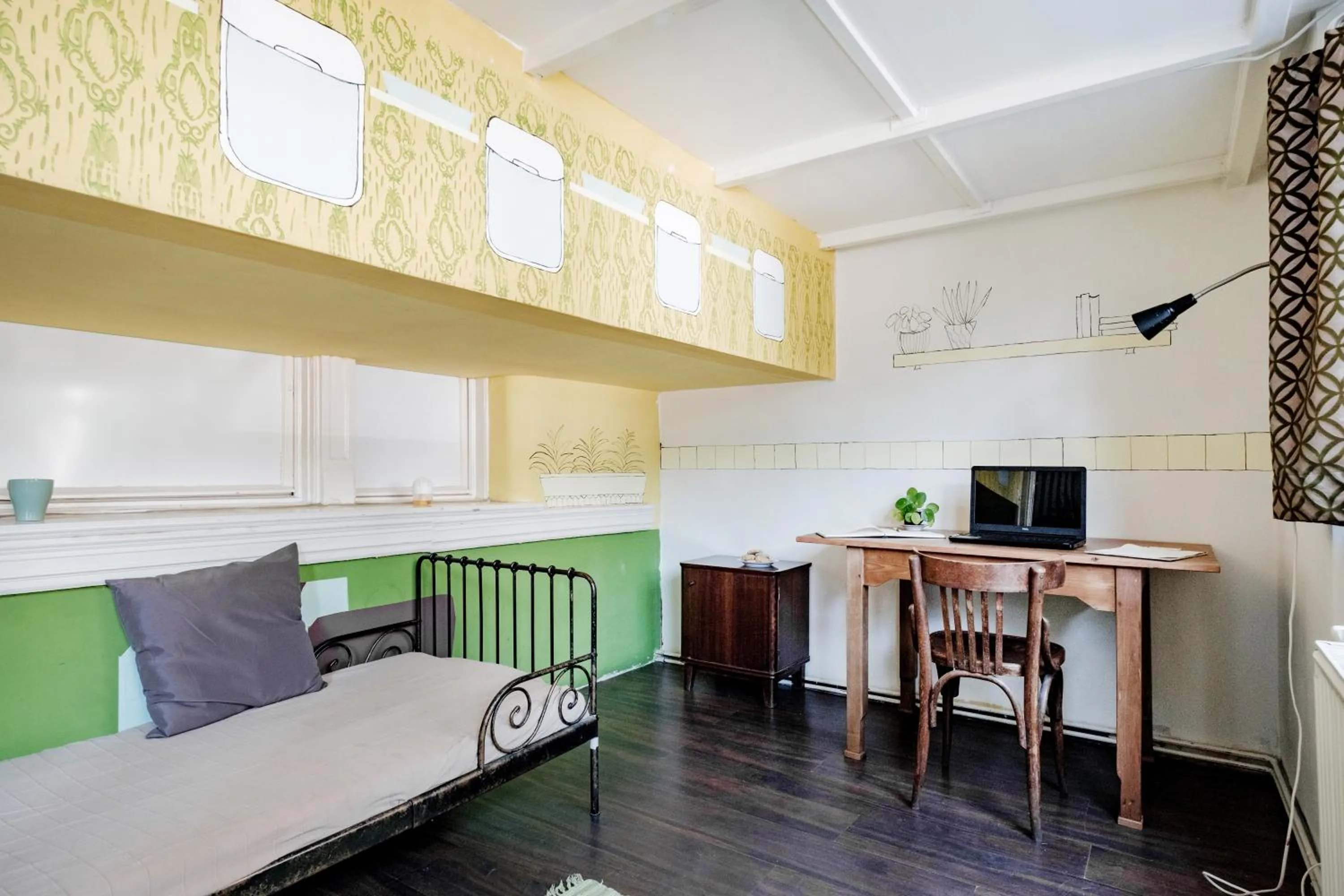 Bed in Baroque Hostel & Coworking