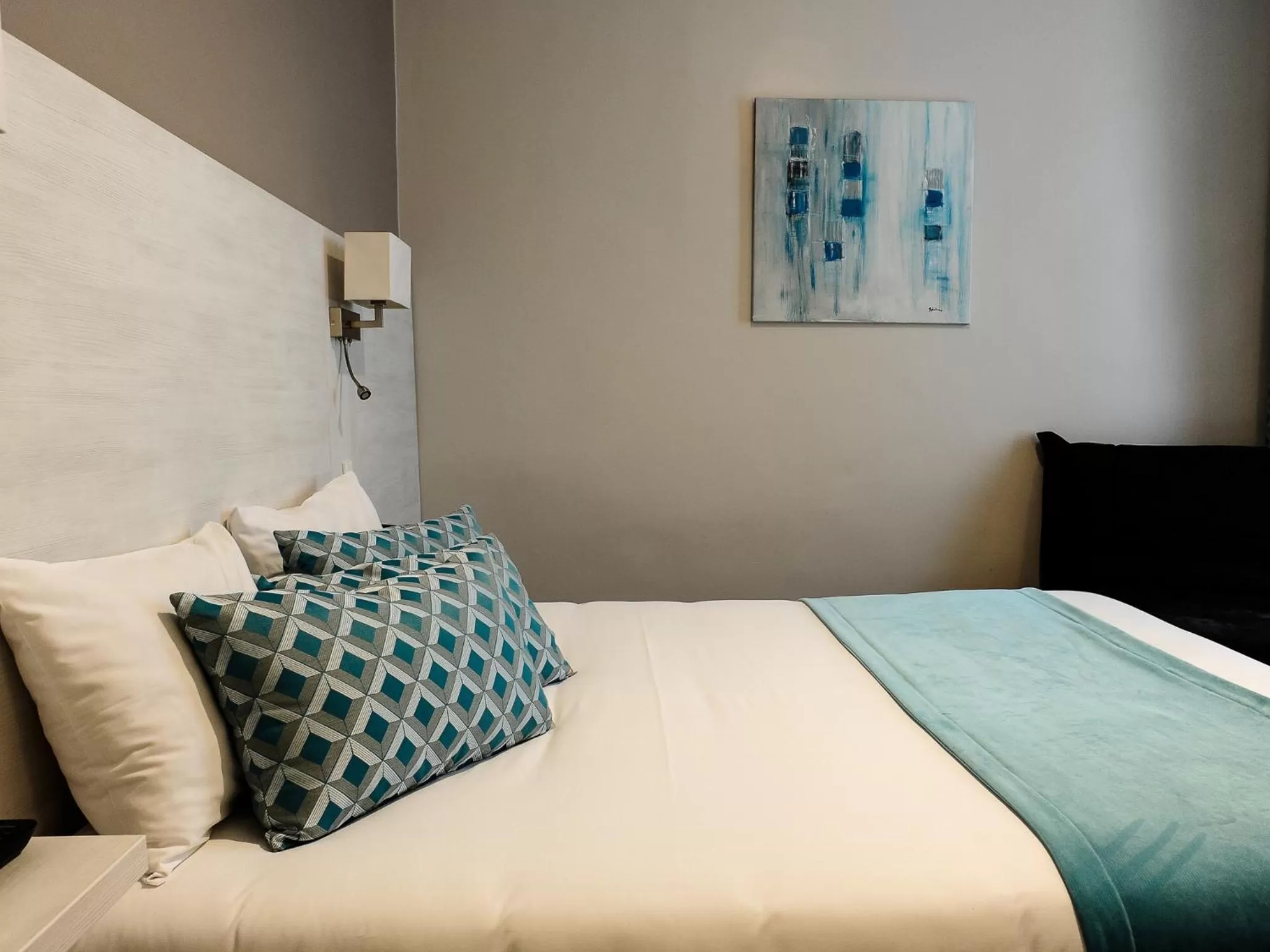 Bed in Hotelo Lyon Ainay