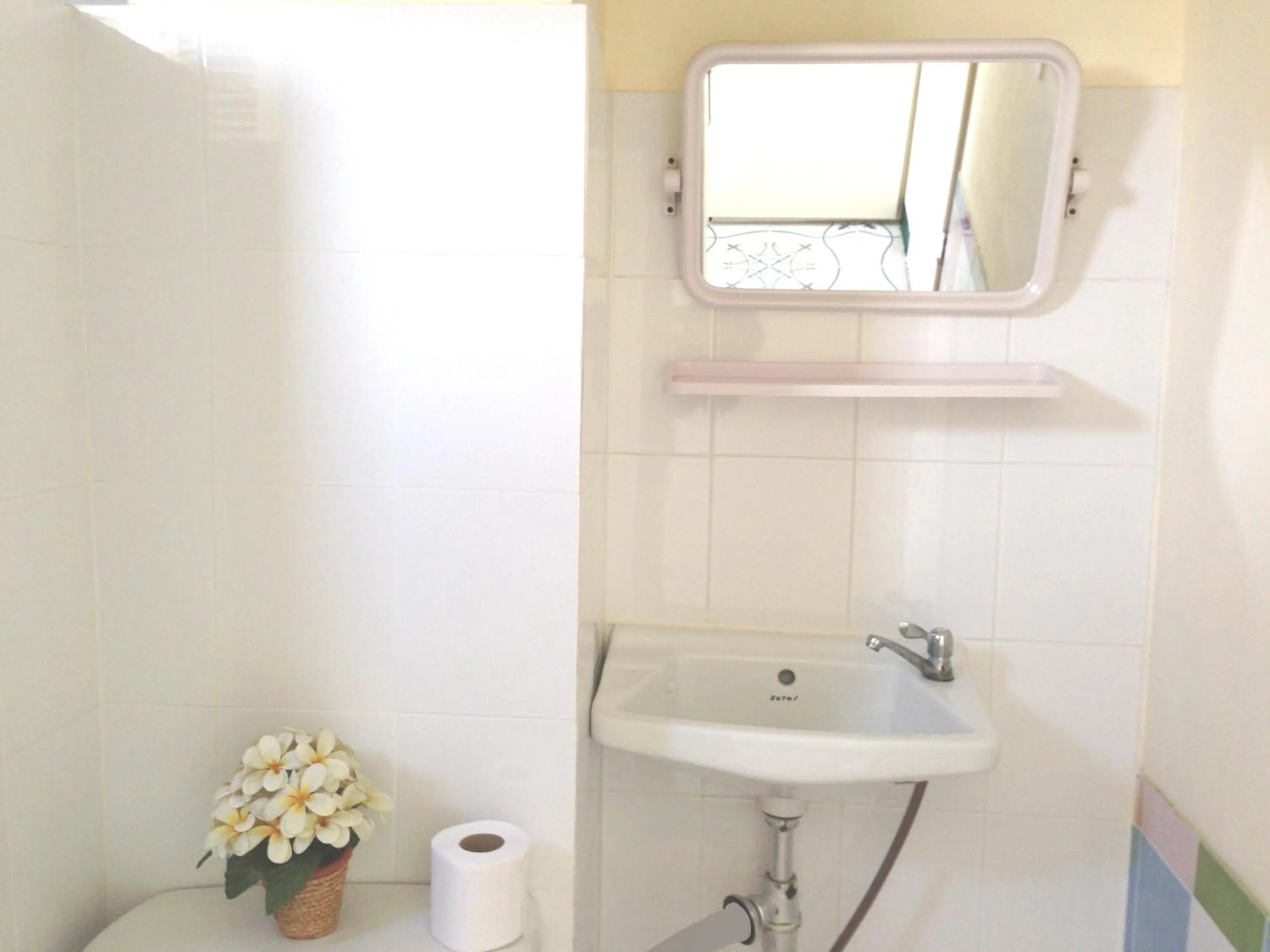 Bathroom in Casa Narinya @ Suvarnabhumi Airport