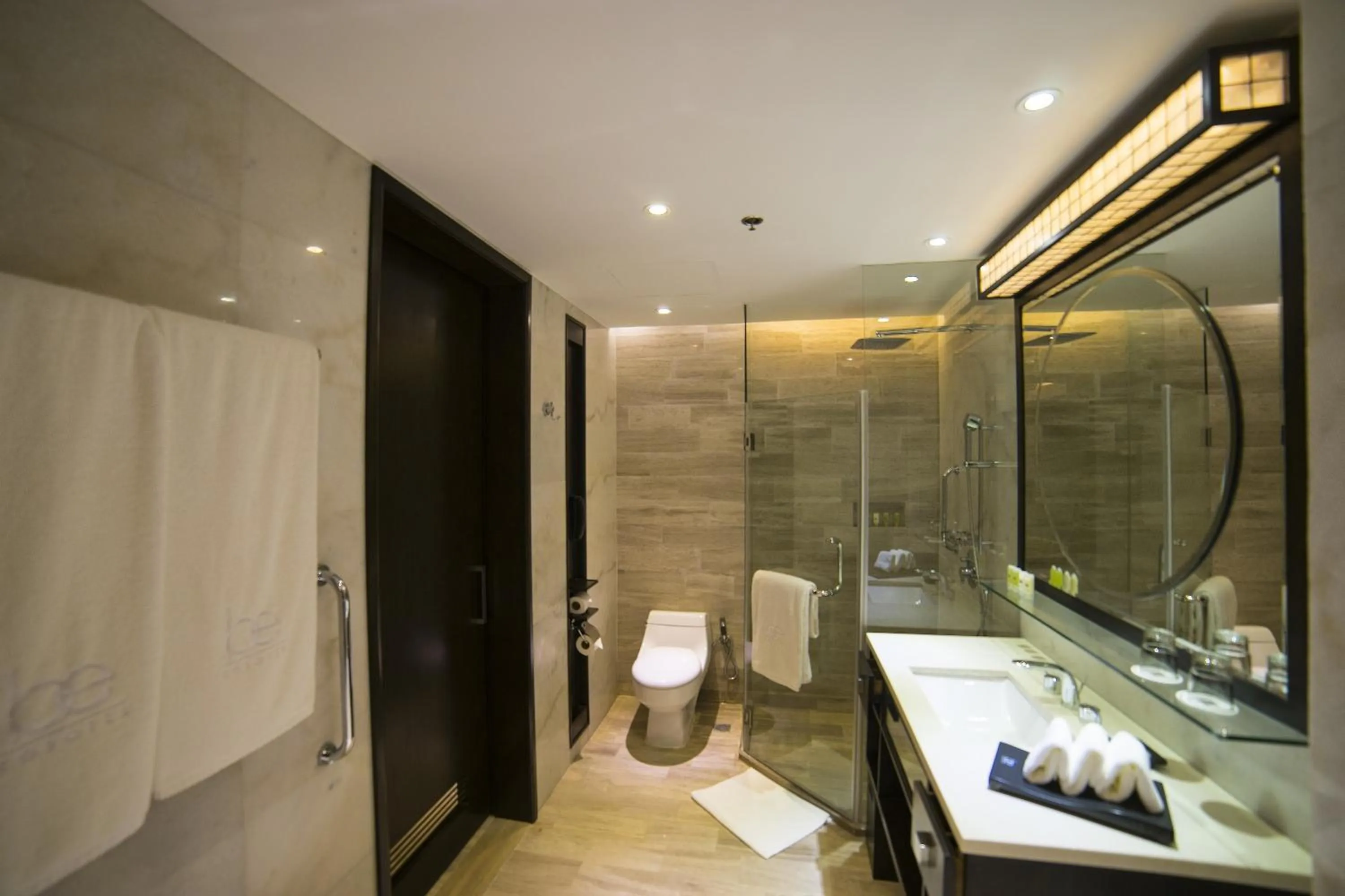 Bathroom in BE Grand Resort, Bohol