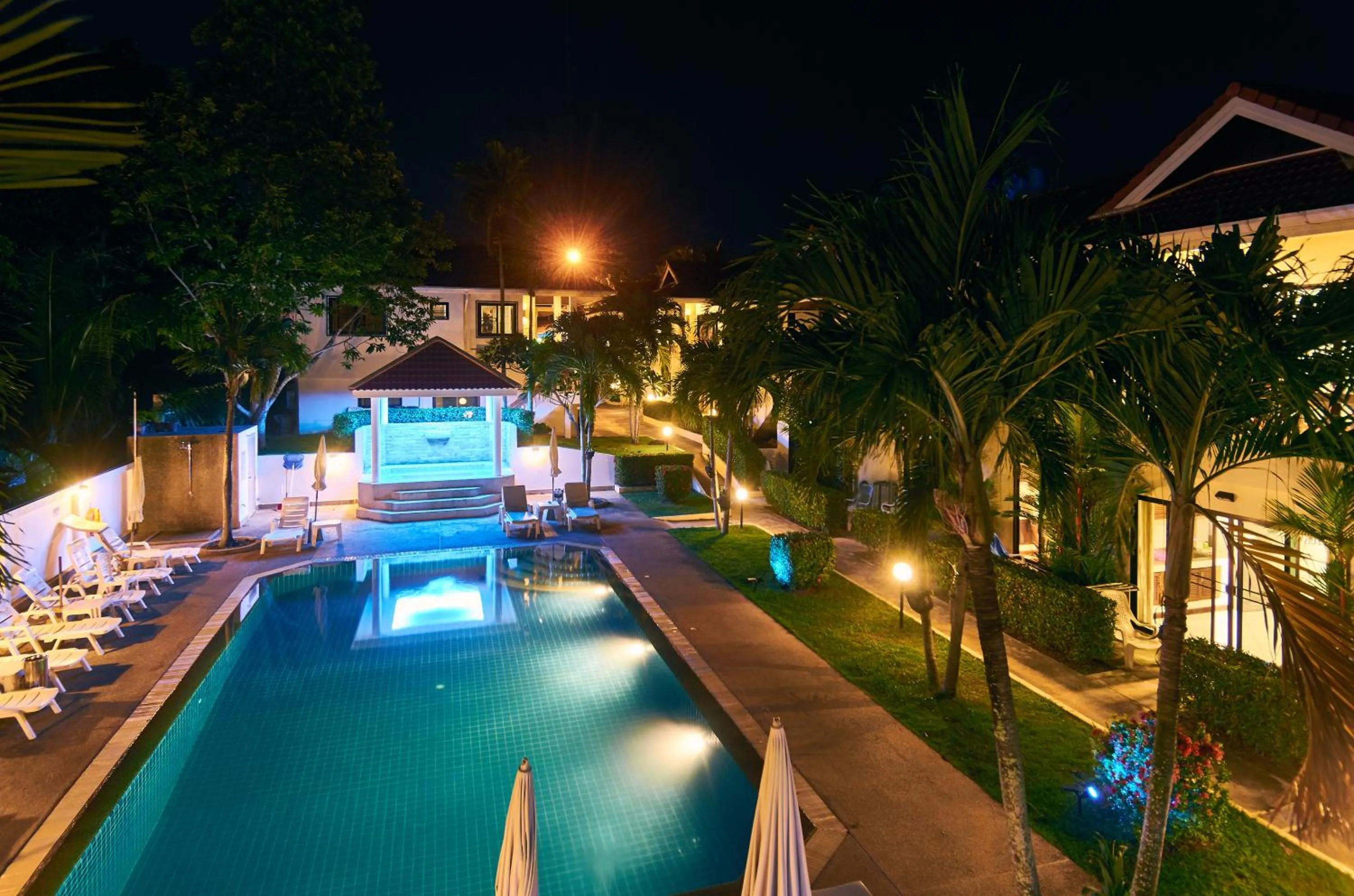 Night in Phuket Riviera Villas Hotel