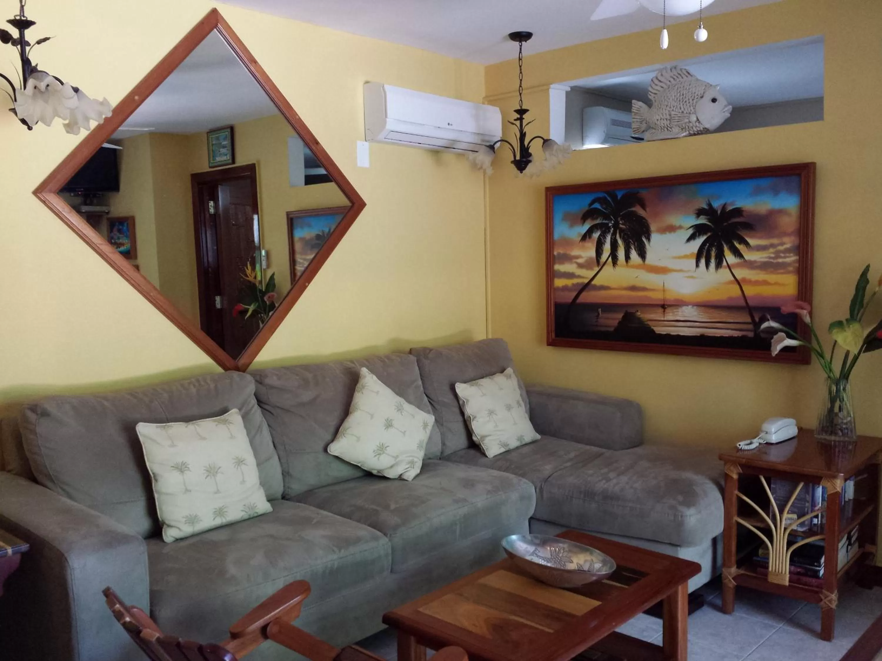 Lobby or reception in The Palms Oceanfront Suites