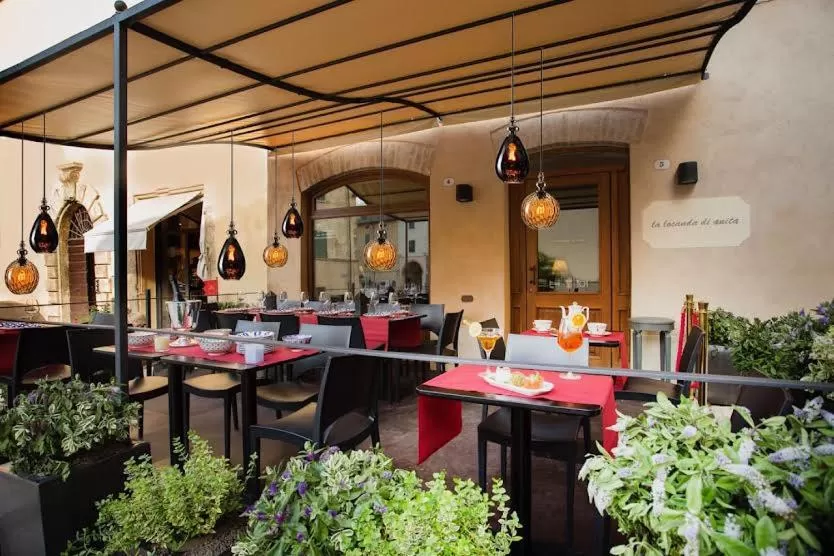 Restaurant/Places to Eat in la locanda di anita