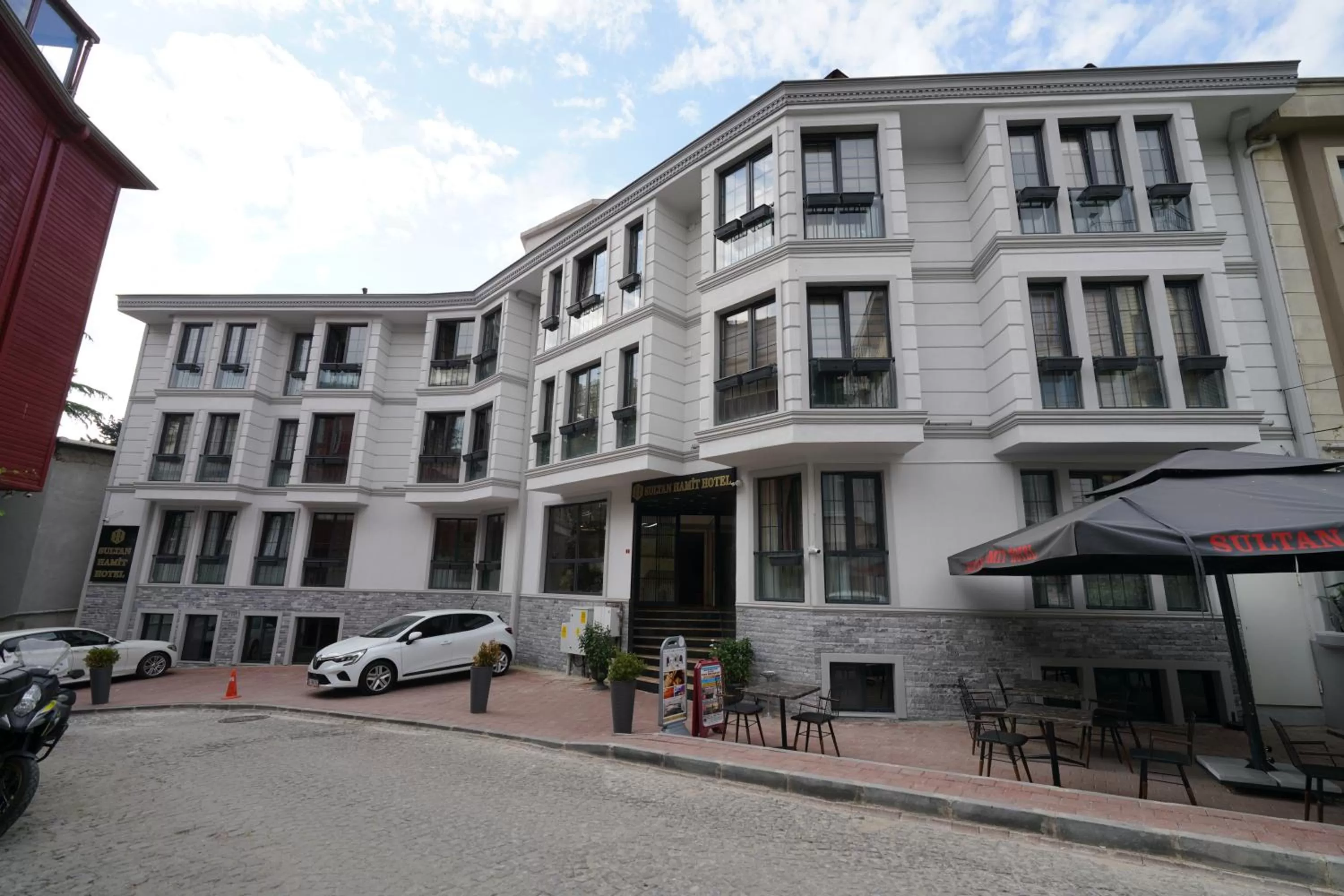 Sultan Hamit Hotel
