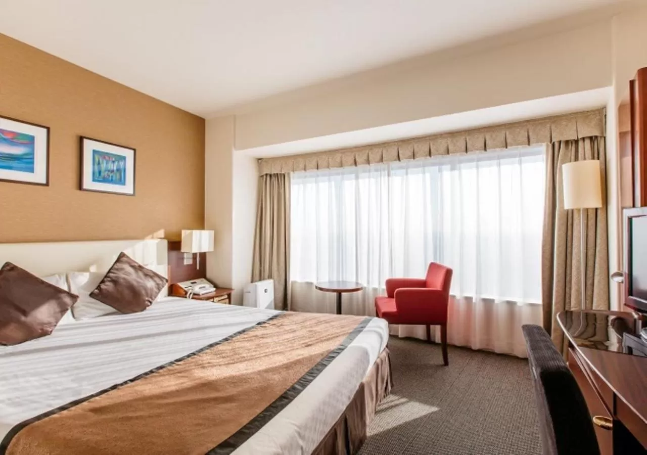 Photo of the whole room, Bed in Shin Yokohama Prince Hotel