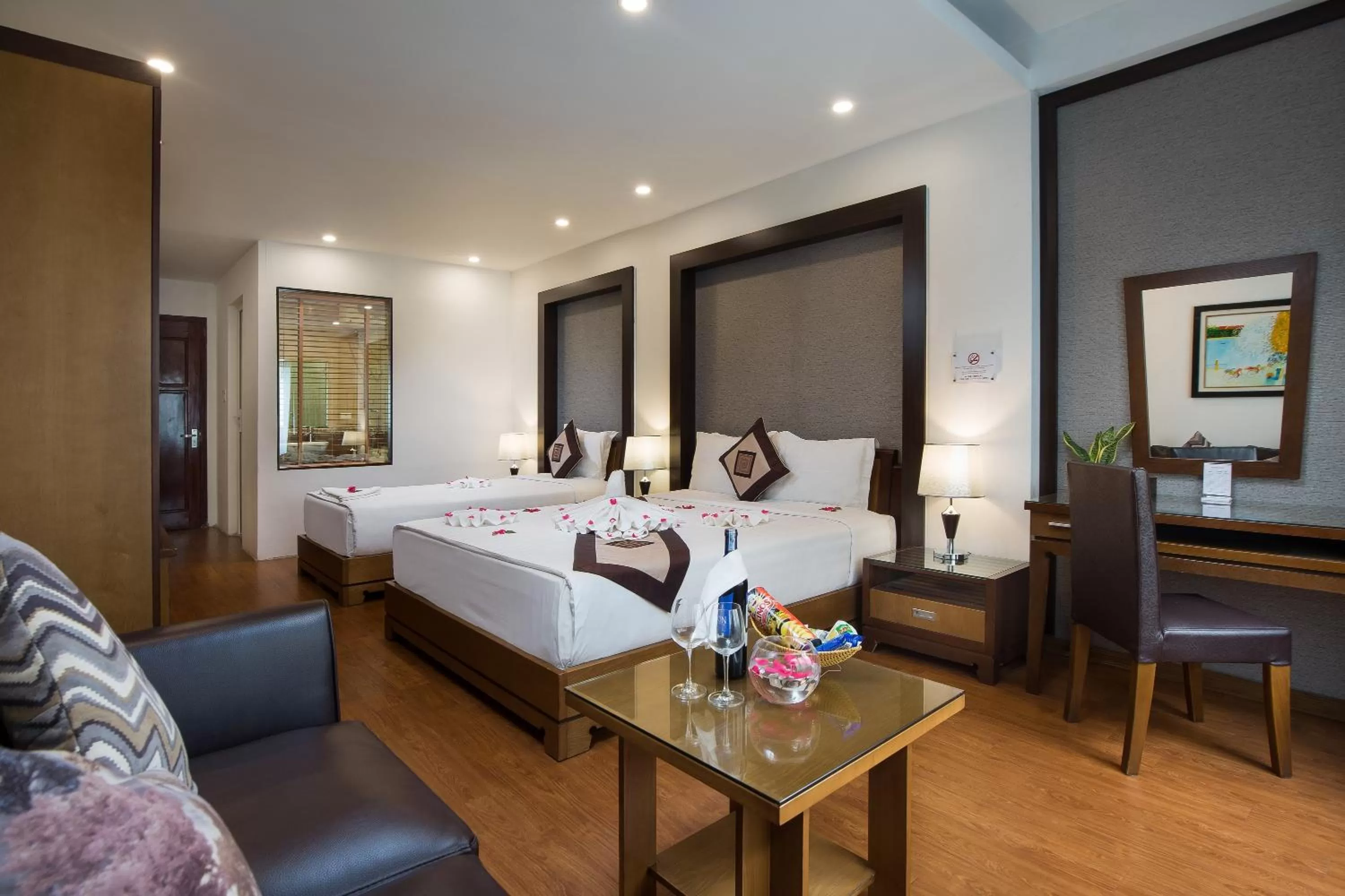 Photo of the whole room, Bed in Splendid Star Grand Hotel and Spa