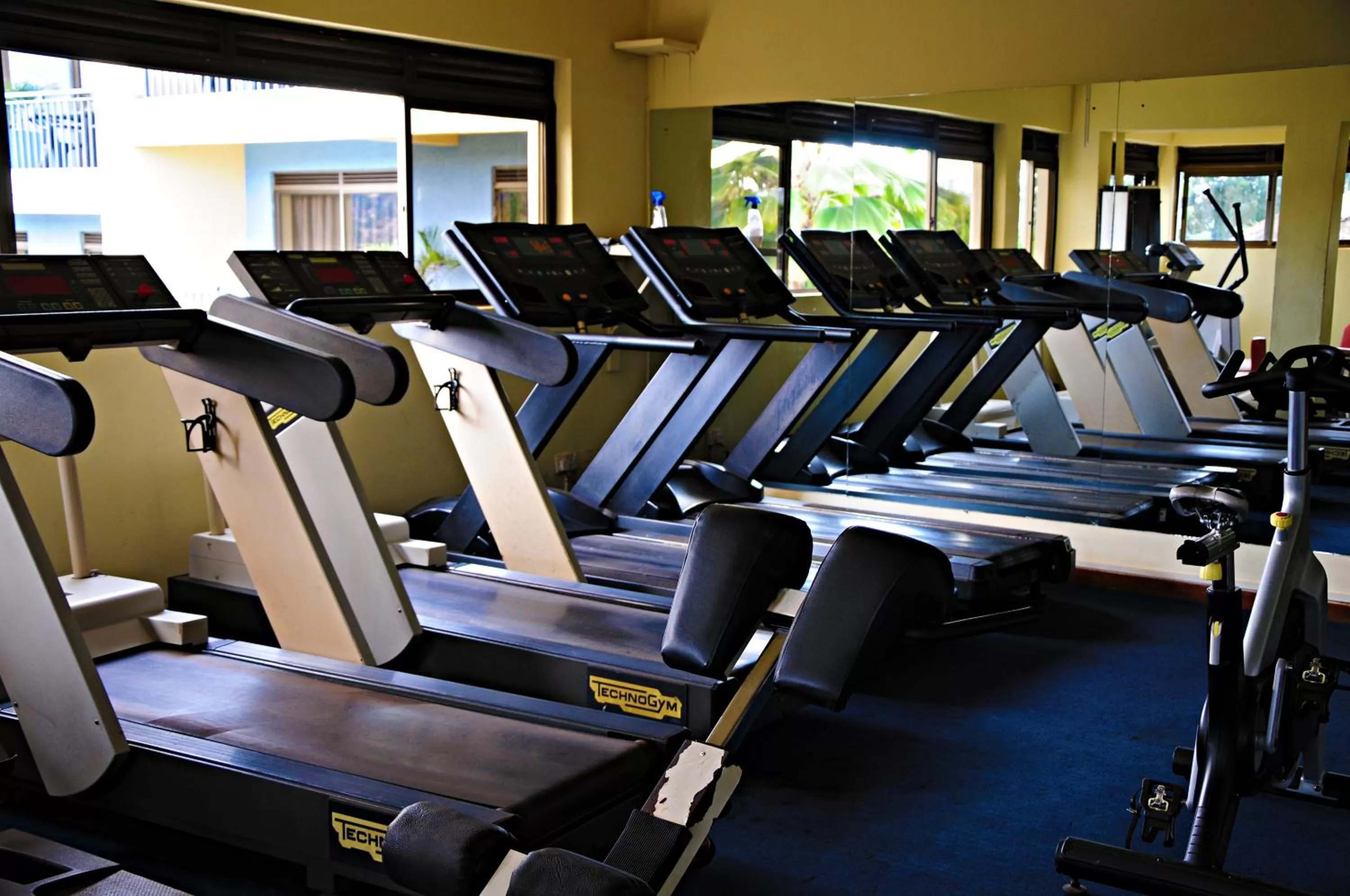 Fitness centre/facilities in Dolphin Suites