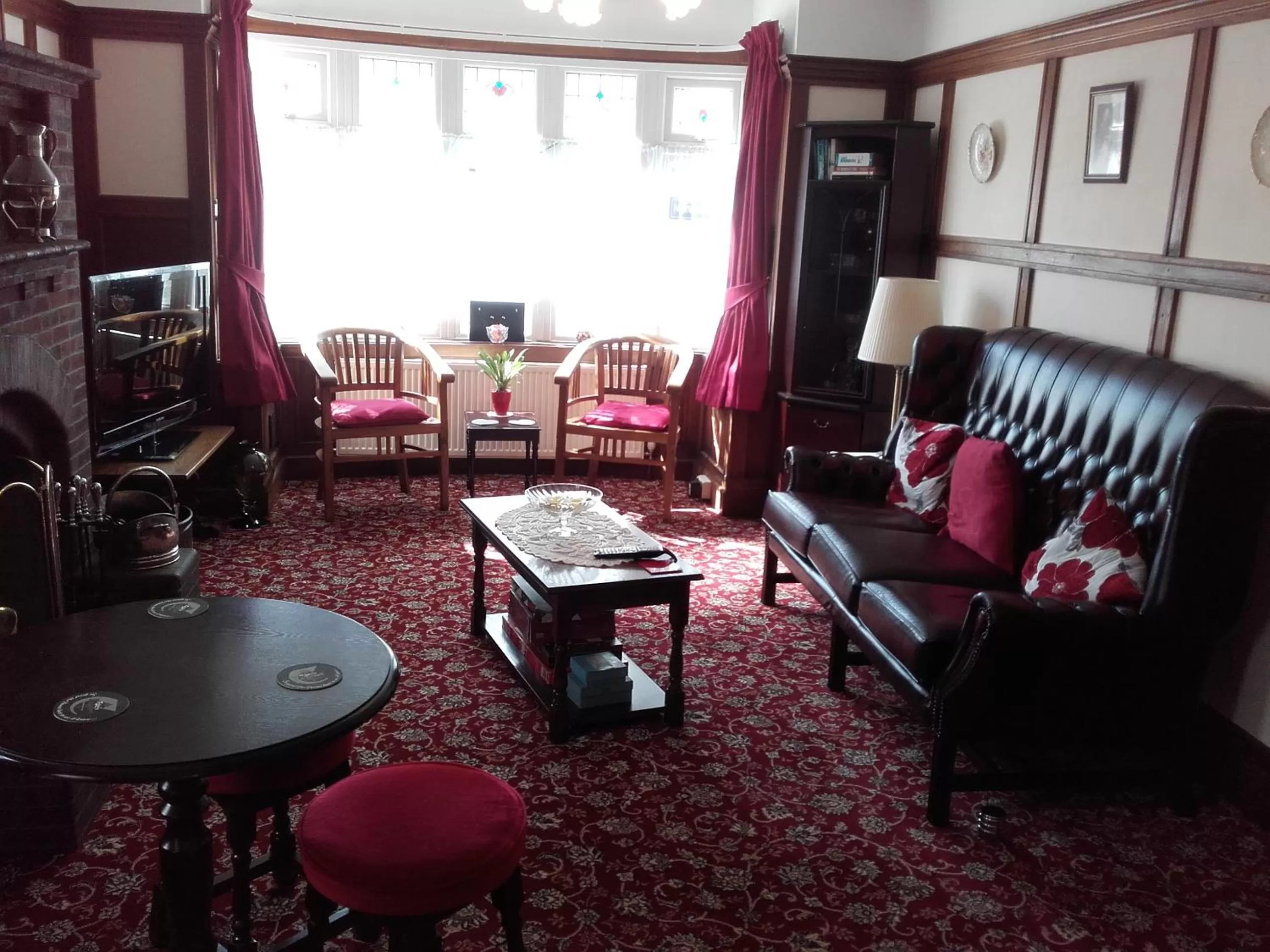 Living room in Clumber House Hotel