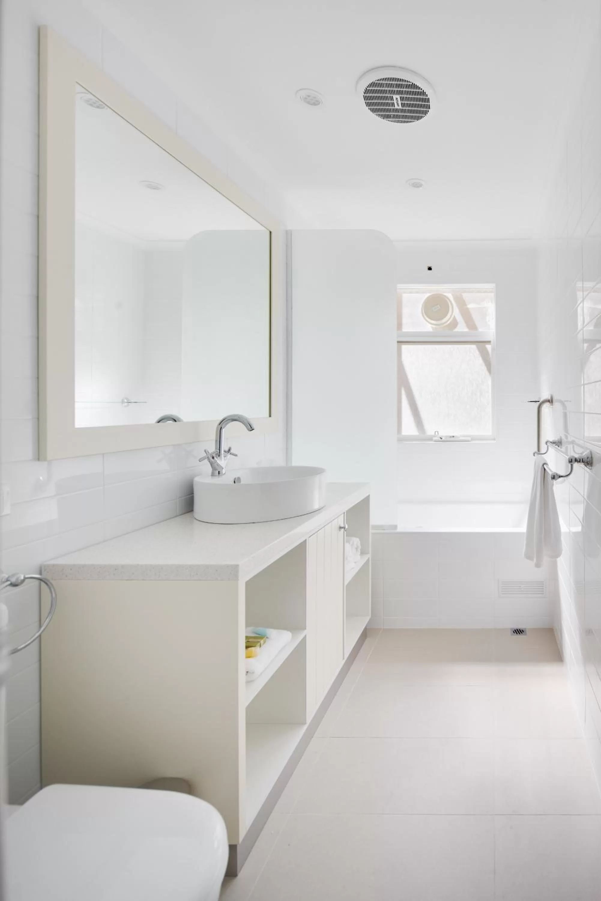 Toilet in Seashells Broome