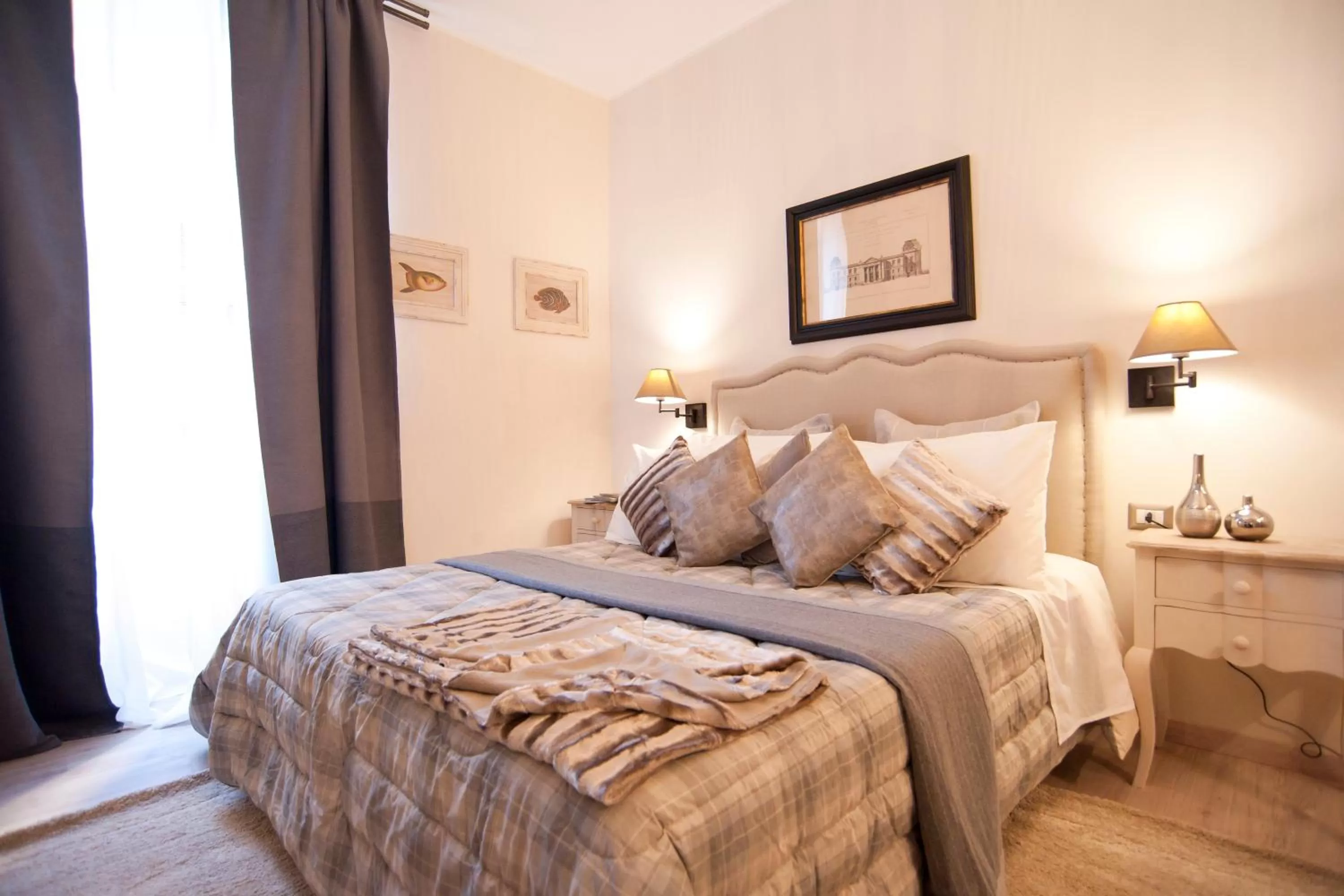 Day, Bed in Town House 62