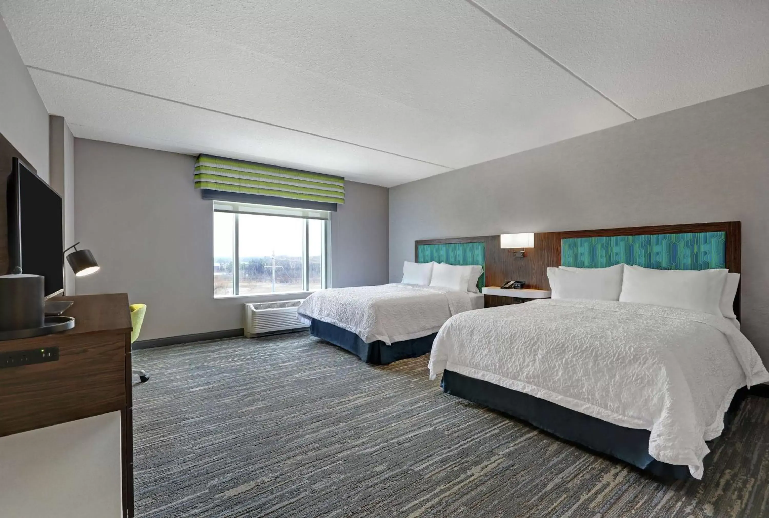 Queen Room with Two Queen Beds - Mobility and Hearing Access/Non-Smoking in Hampton Inn Peterborough Queen Room with Two Queen Beds - Mobility and Hearing Access/Non-Smoking in Hampton Inn Peterborough
