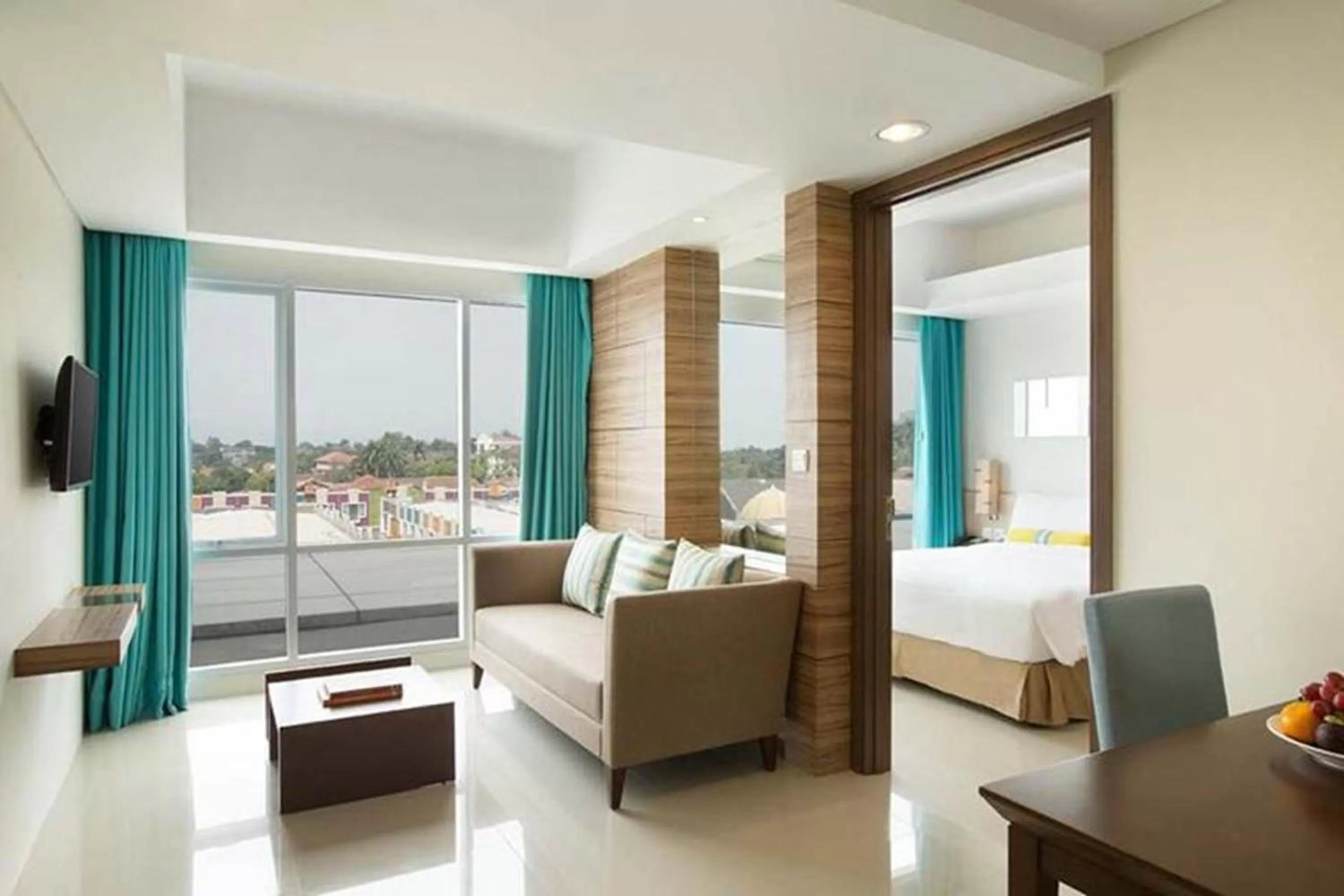 Day, Bed in Swiss-Belcourt Bogor