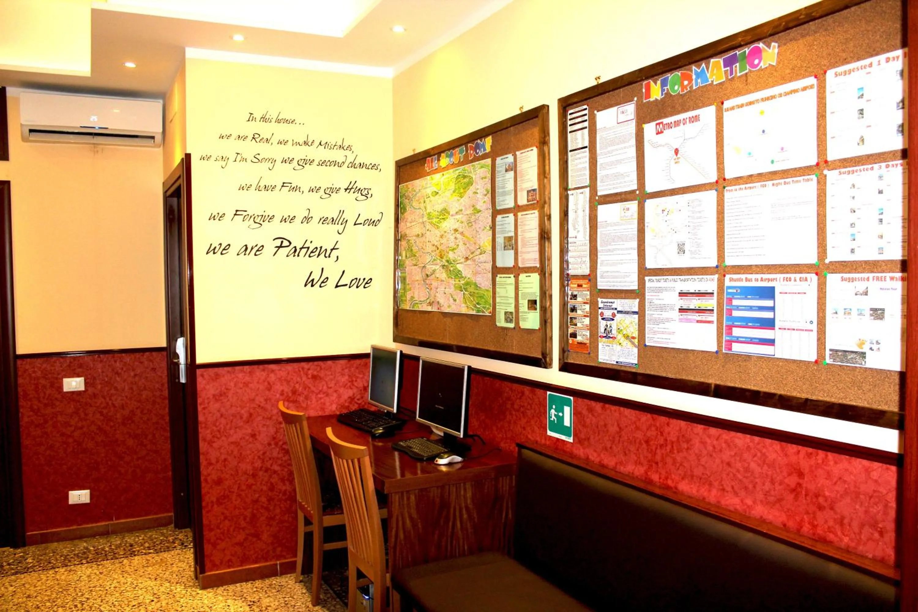 Lobby or reception in Legend R.G.