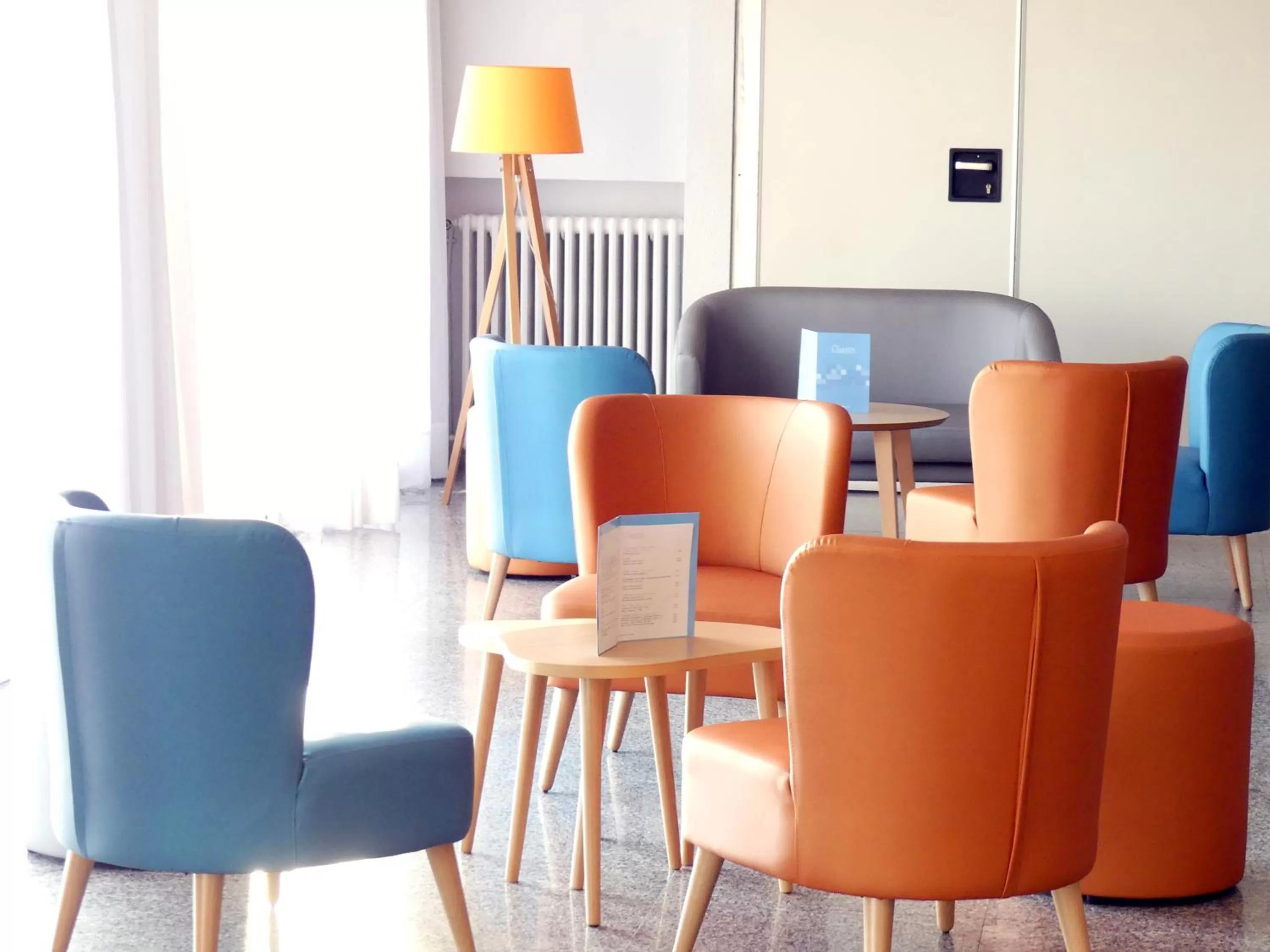 Lounge or bar in Gran Sol Hotel