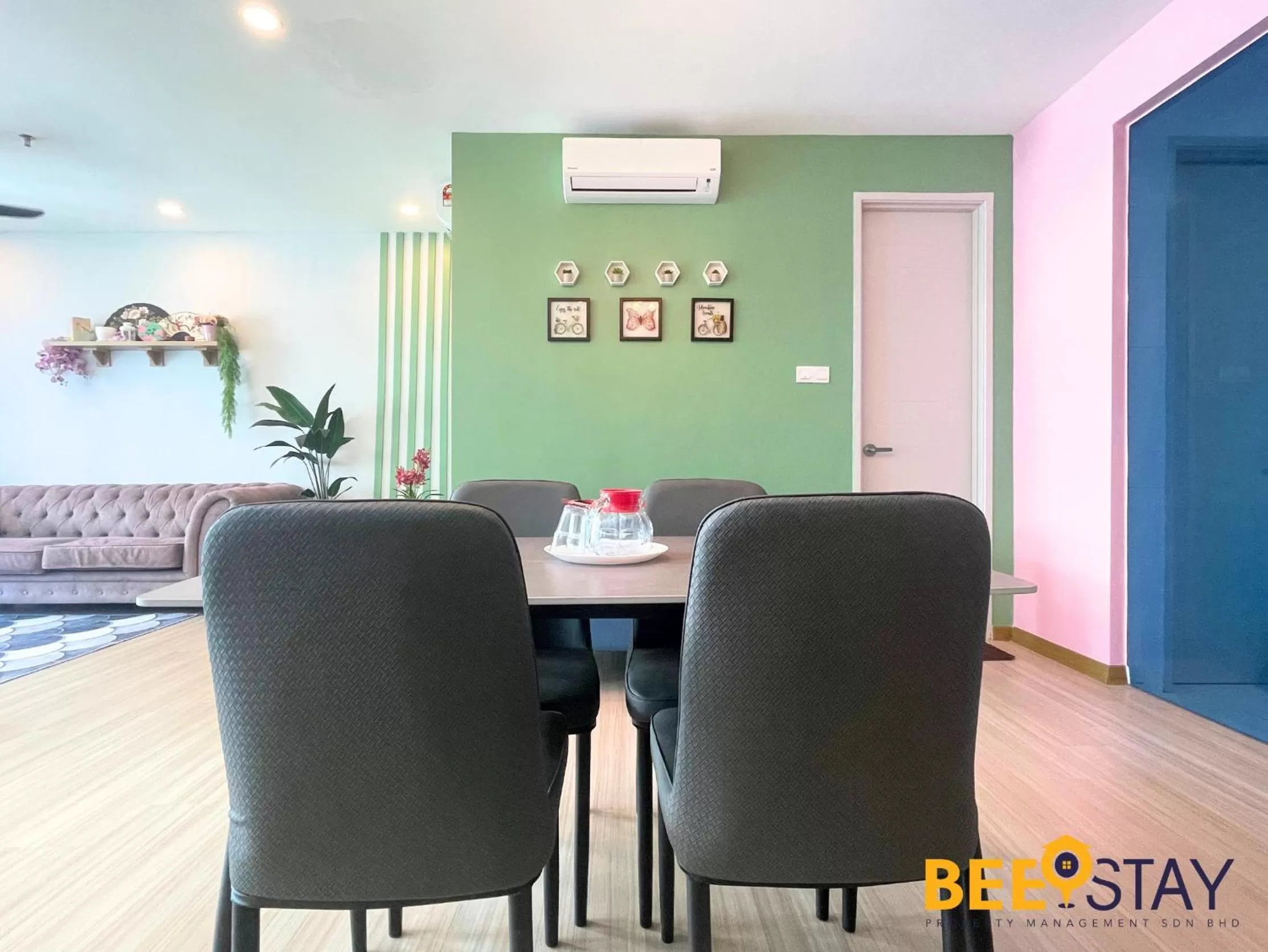 Dining Area in The Wave Suites Melaka by BEESTAY