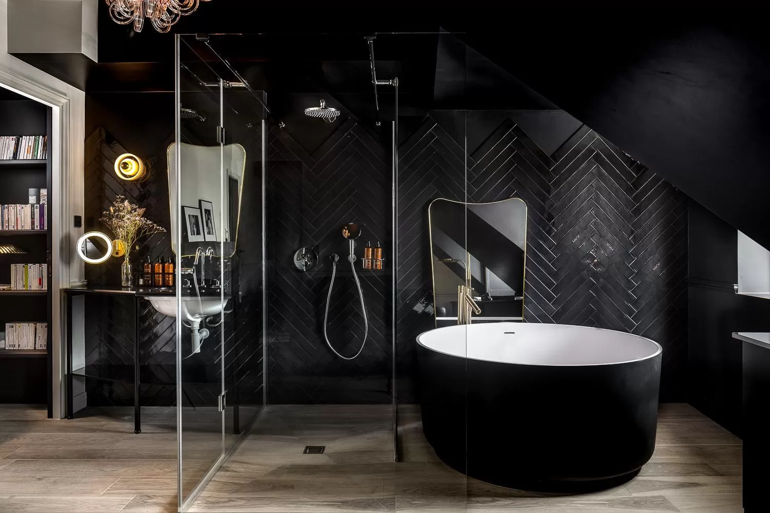 Bathroom in Chouchou Hotel