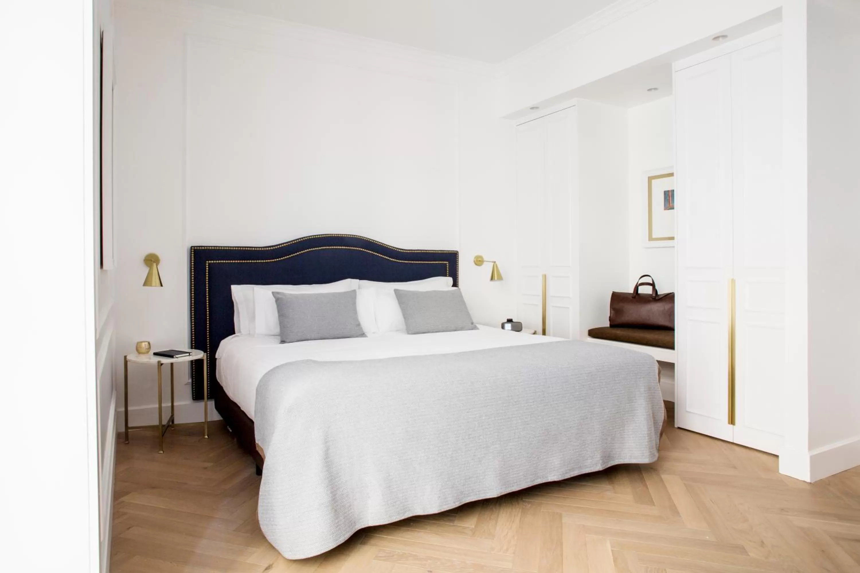 Bedroom, Bed in Hotel Midmost by Majestic Hotel Group