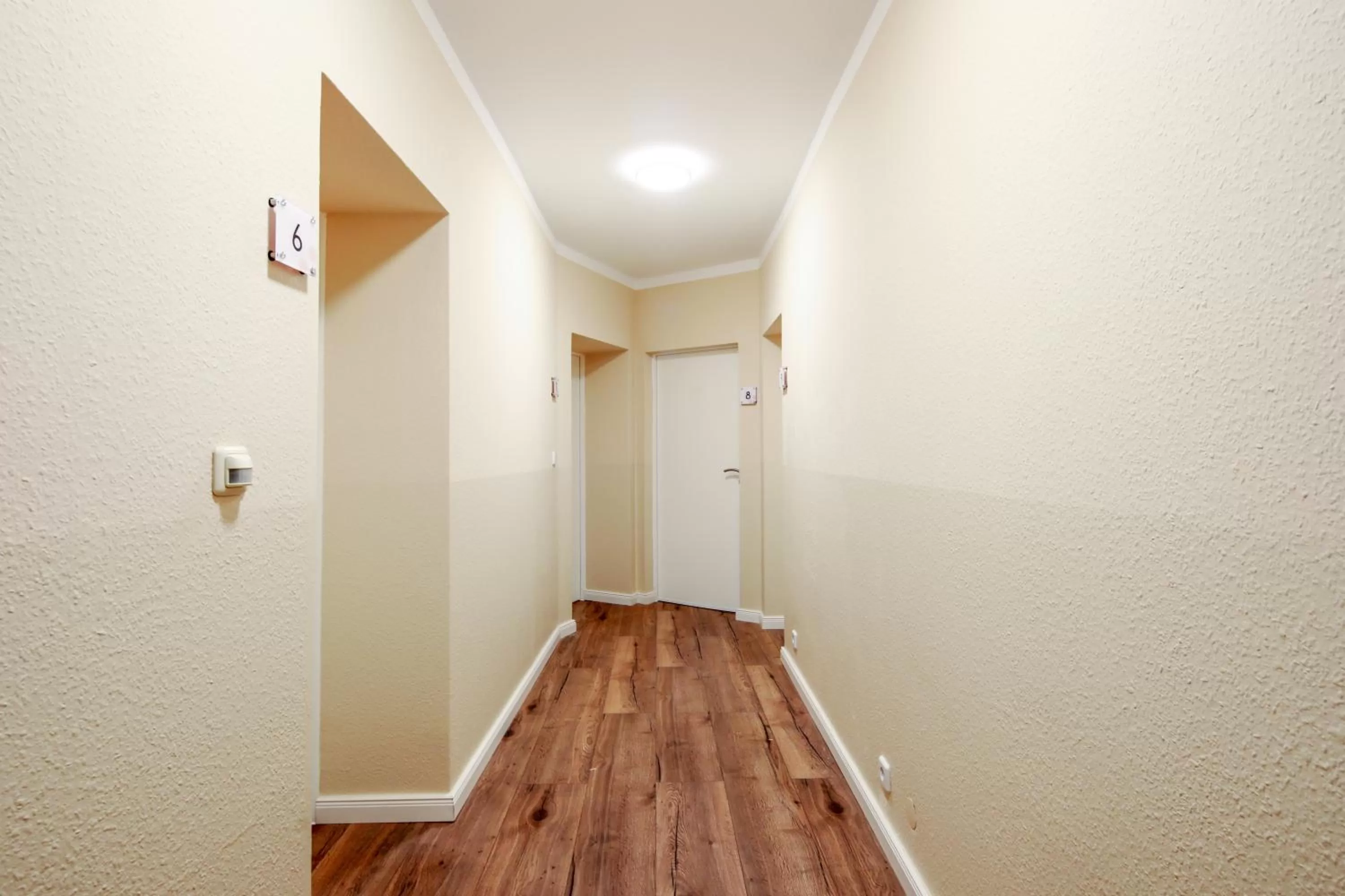 Property building in Amaroo - Gästehaus "Charlotte"