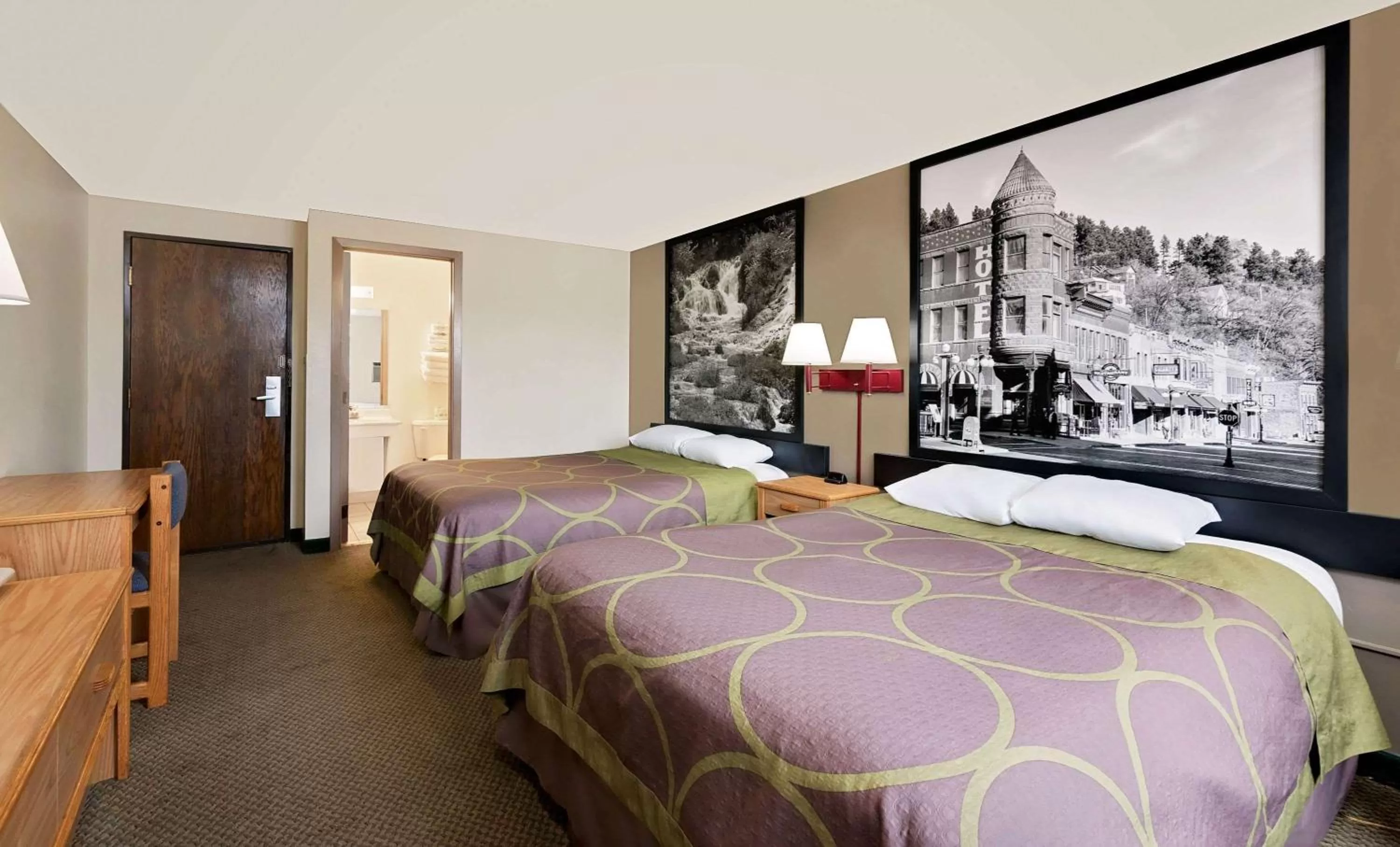 Photo of the whole room in Super 8 by Wyndham Spearfish