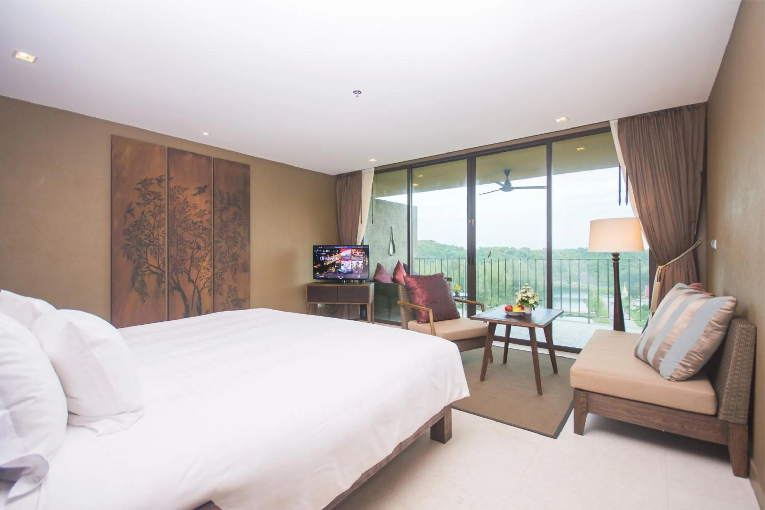 TV and multimedia, Bed in SUNSURI PHUKET, Nai Harn Beach