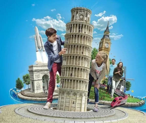 People in Residence la Fraisiere