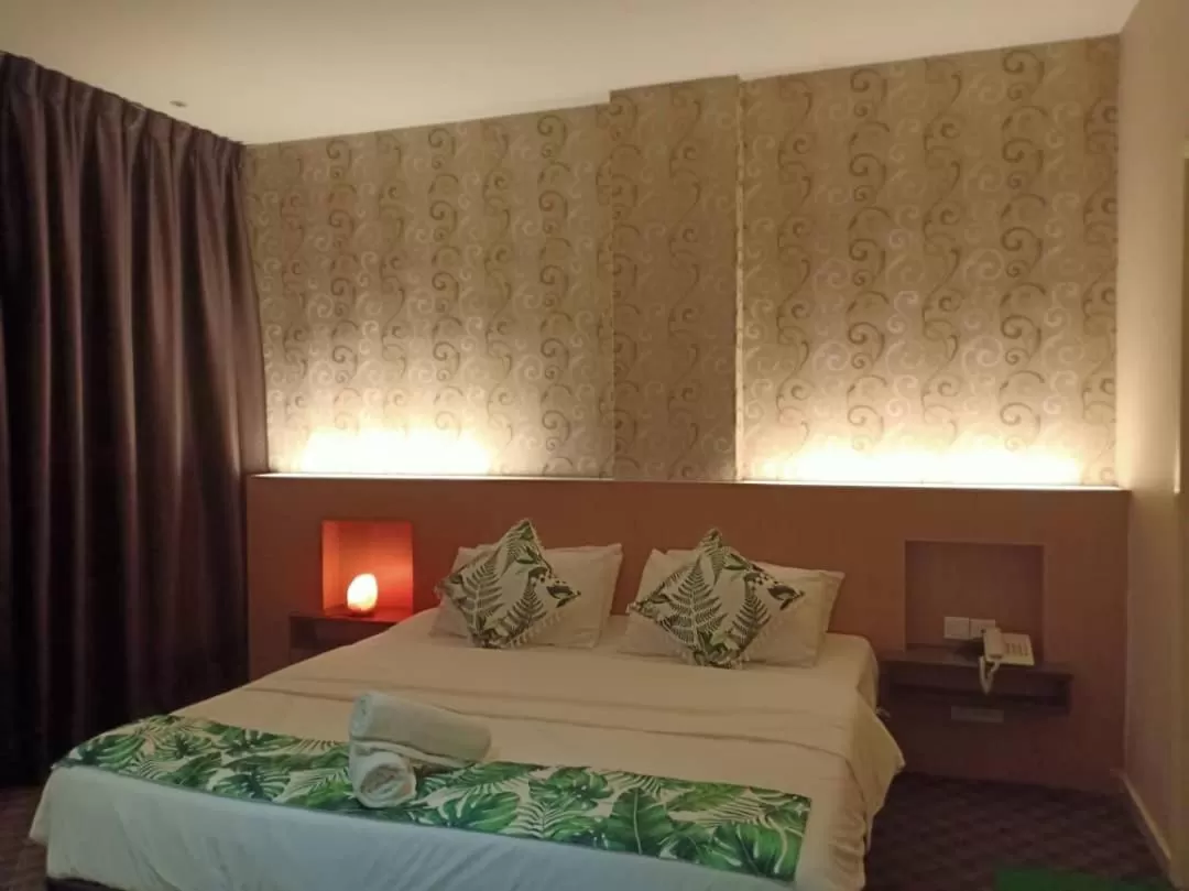 Grandeur Hotel And Spa