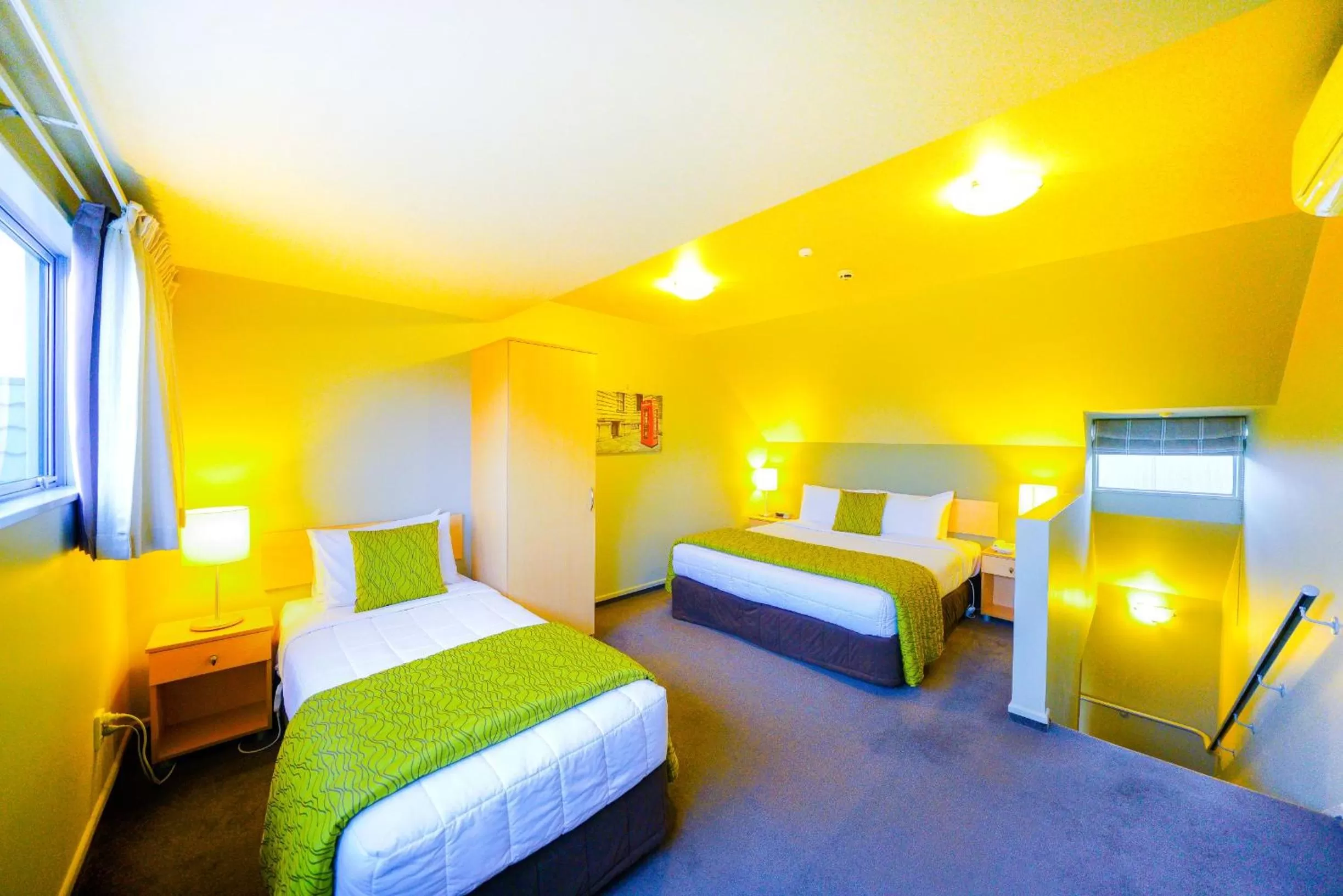 Bed in CentrePoint on Colombo