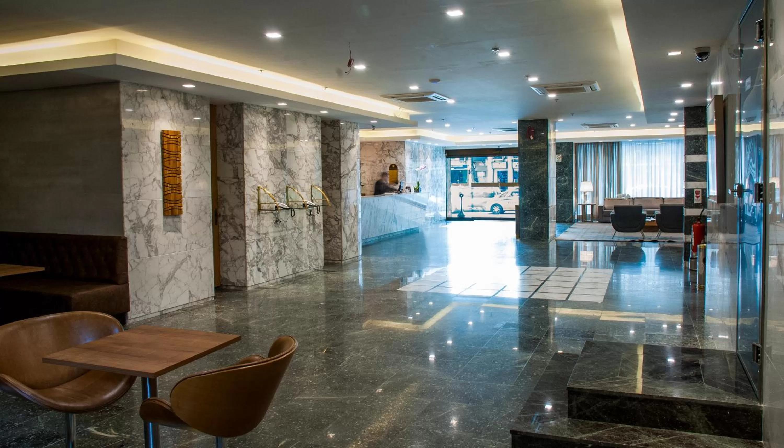 Lobby or reception in Mirasol Copacabana Hotel