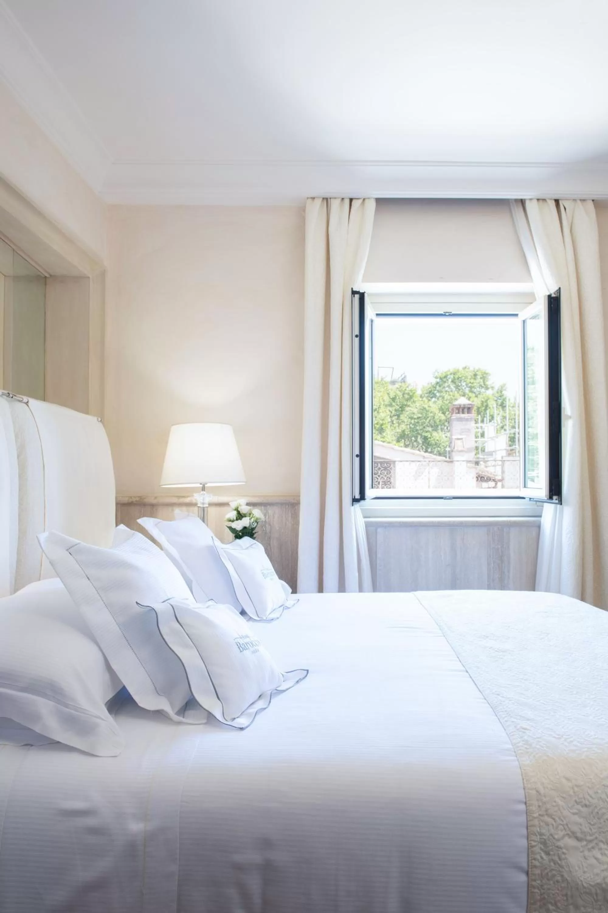 Photo of the whole room, Bed in Hotel Barocco