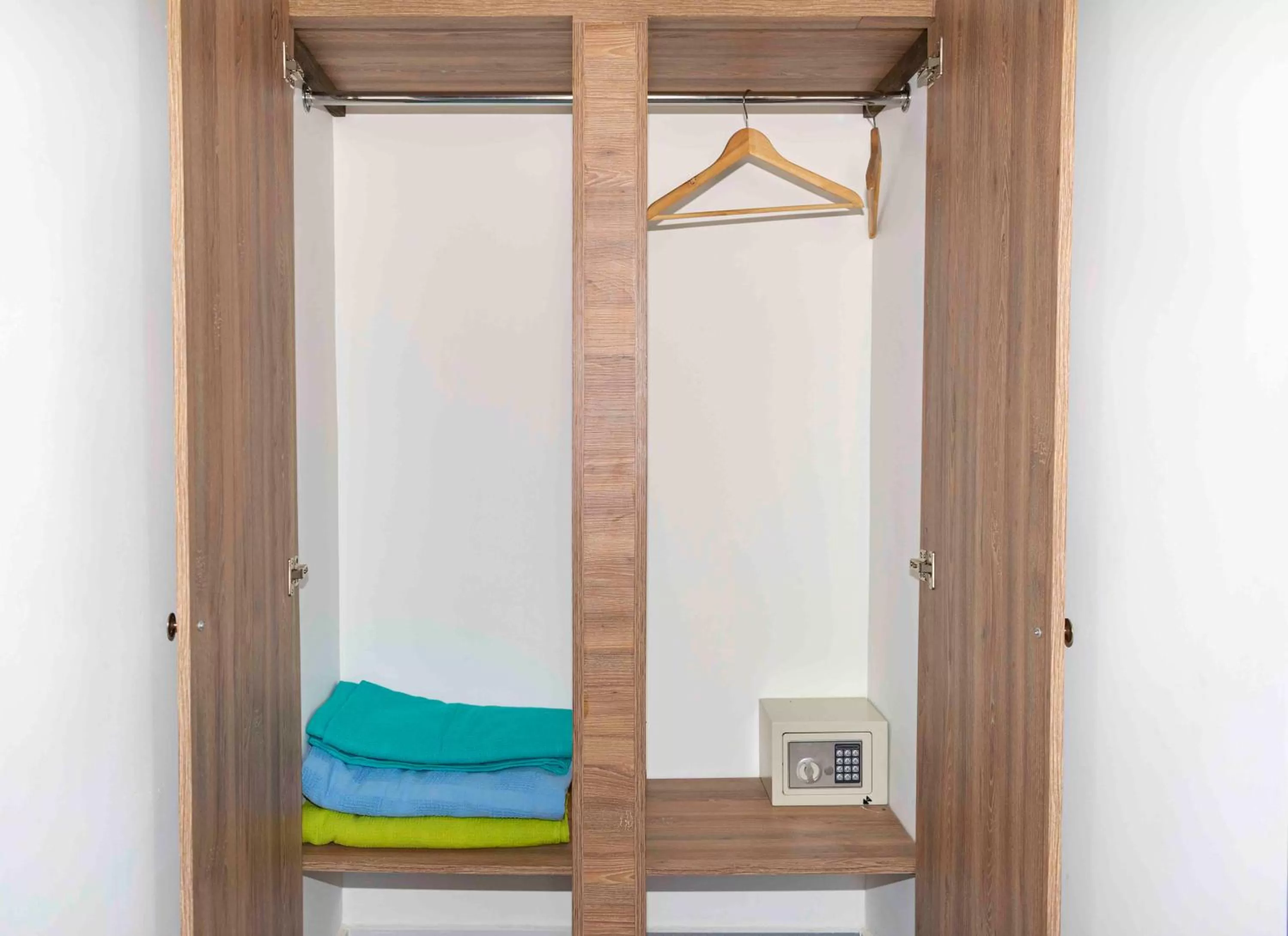 Bed in Hotel El Olimpo