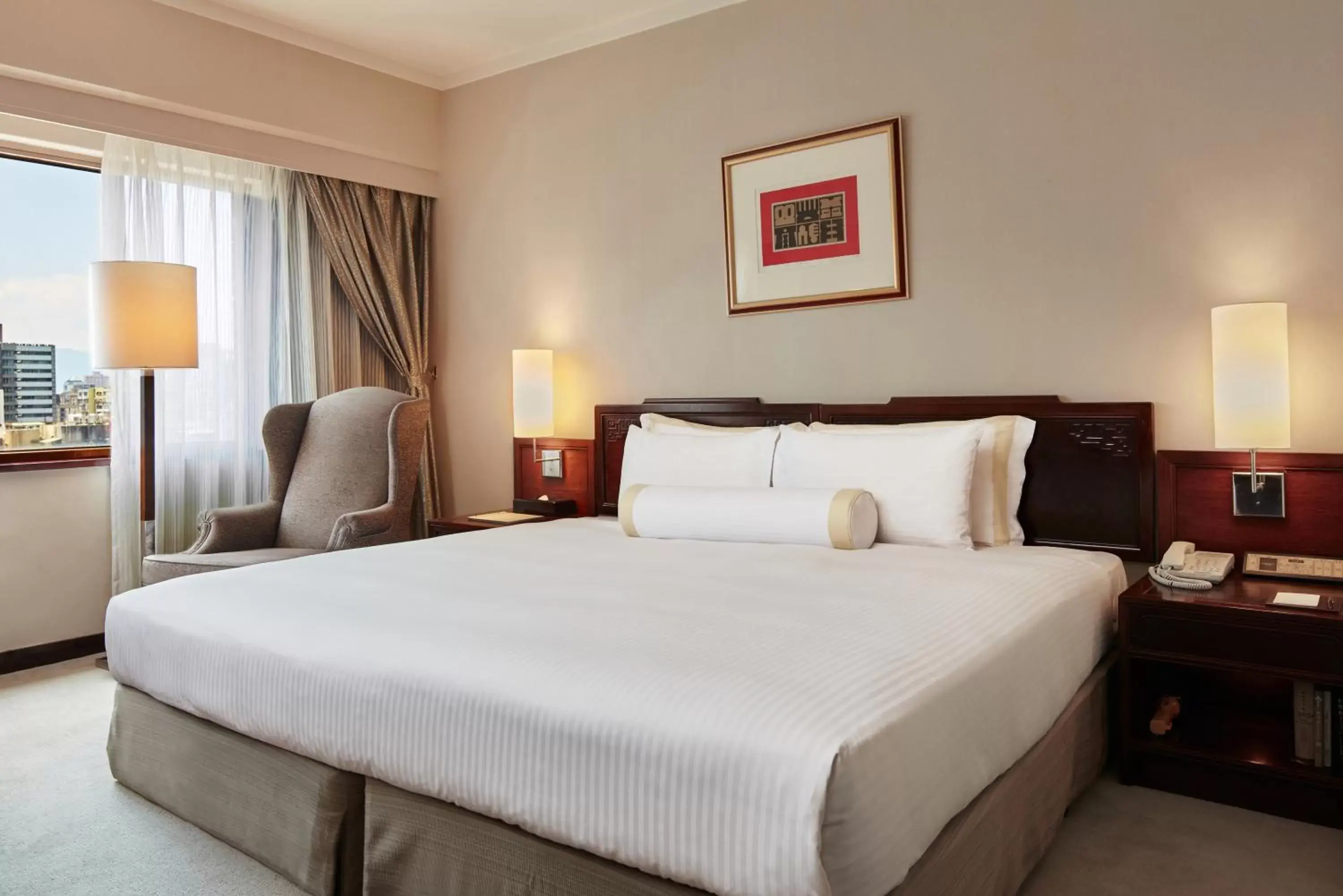 Two Connecting Double Rooms in The Howard Plaza Hotel Taipei Two Connecting Double Rooms in The Howard Plaza Hotel Taipei