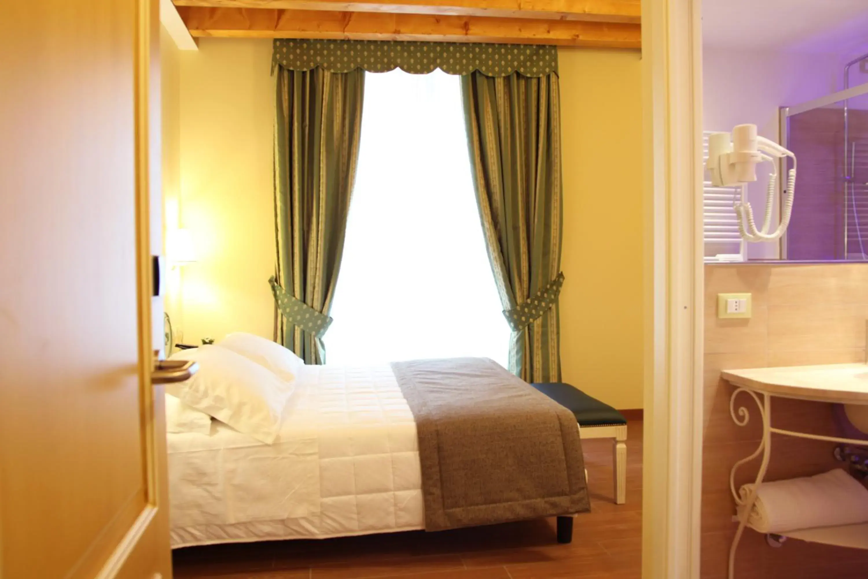 Double Room in Hotel Borgo Antico Double Room in Hotel Borgo Antico