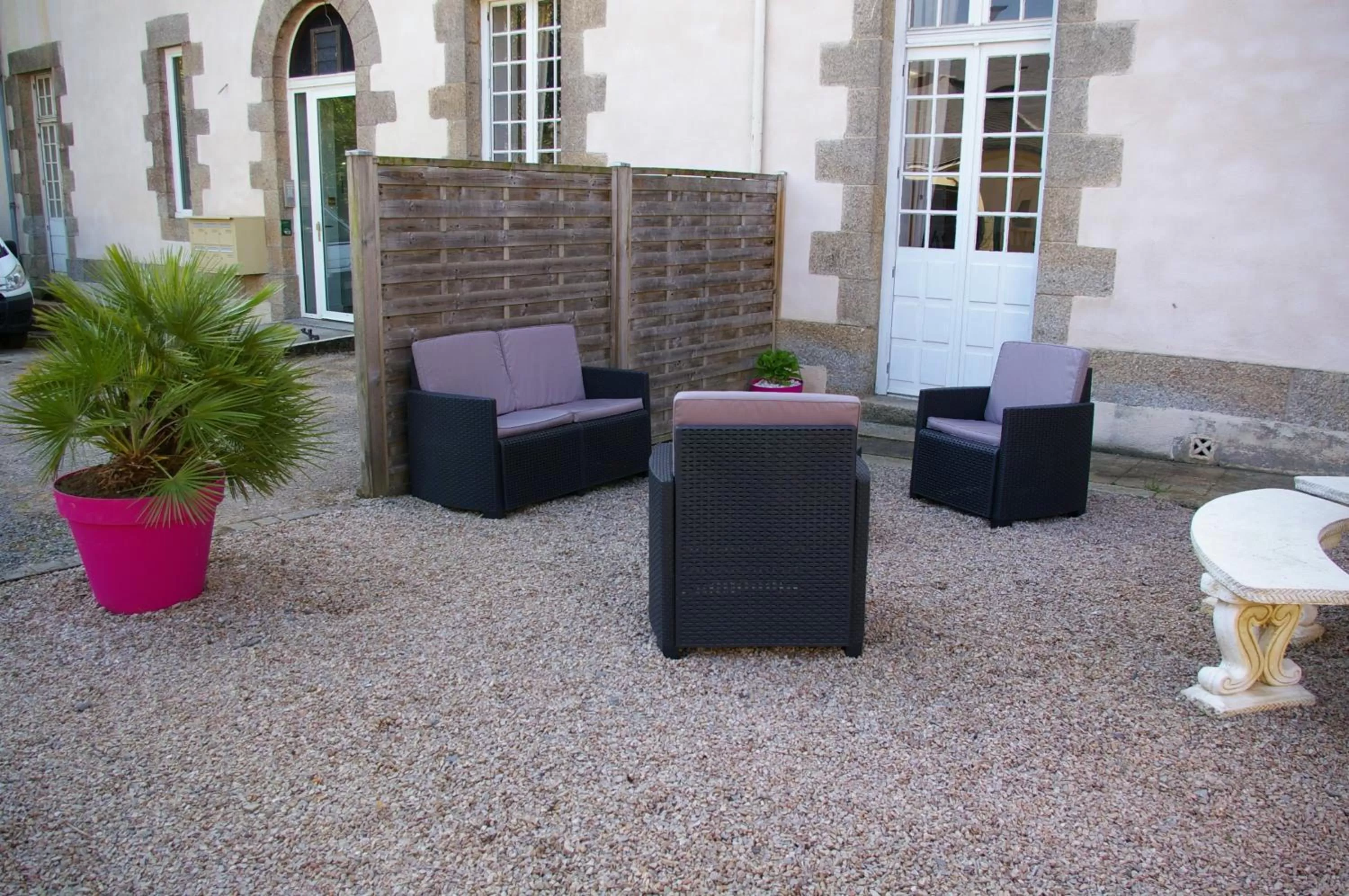 Property building in Hôtel de Bretagne