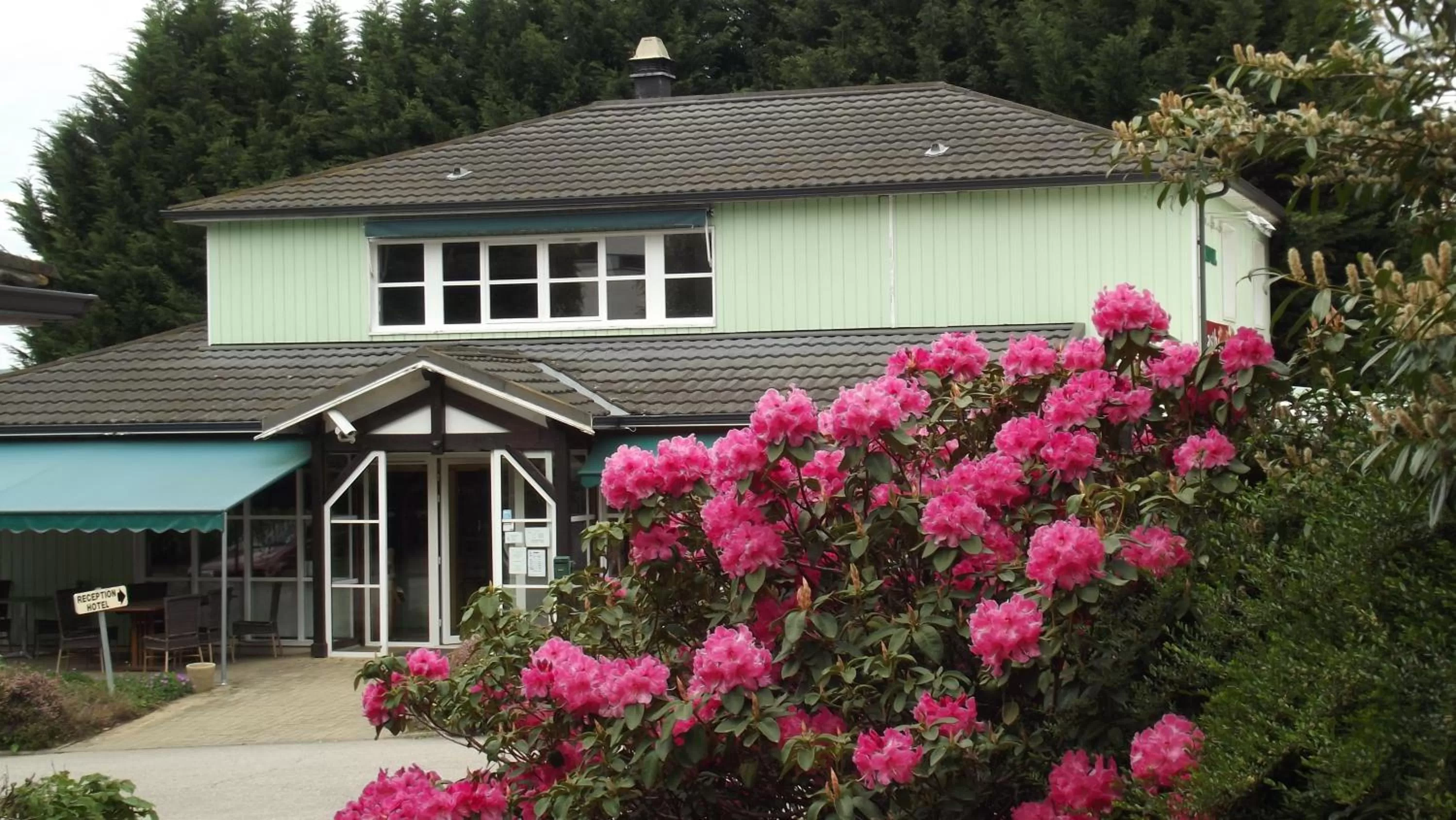 Property building in Brit Hotel Limoges Nord