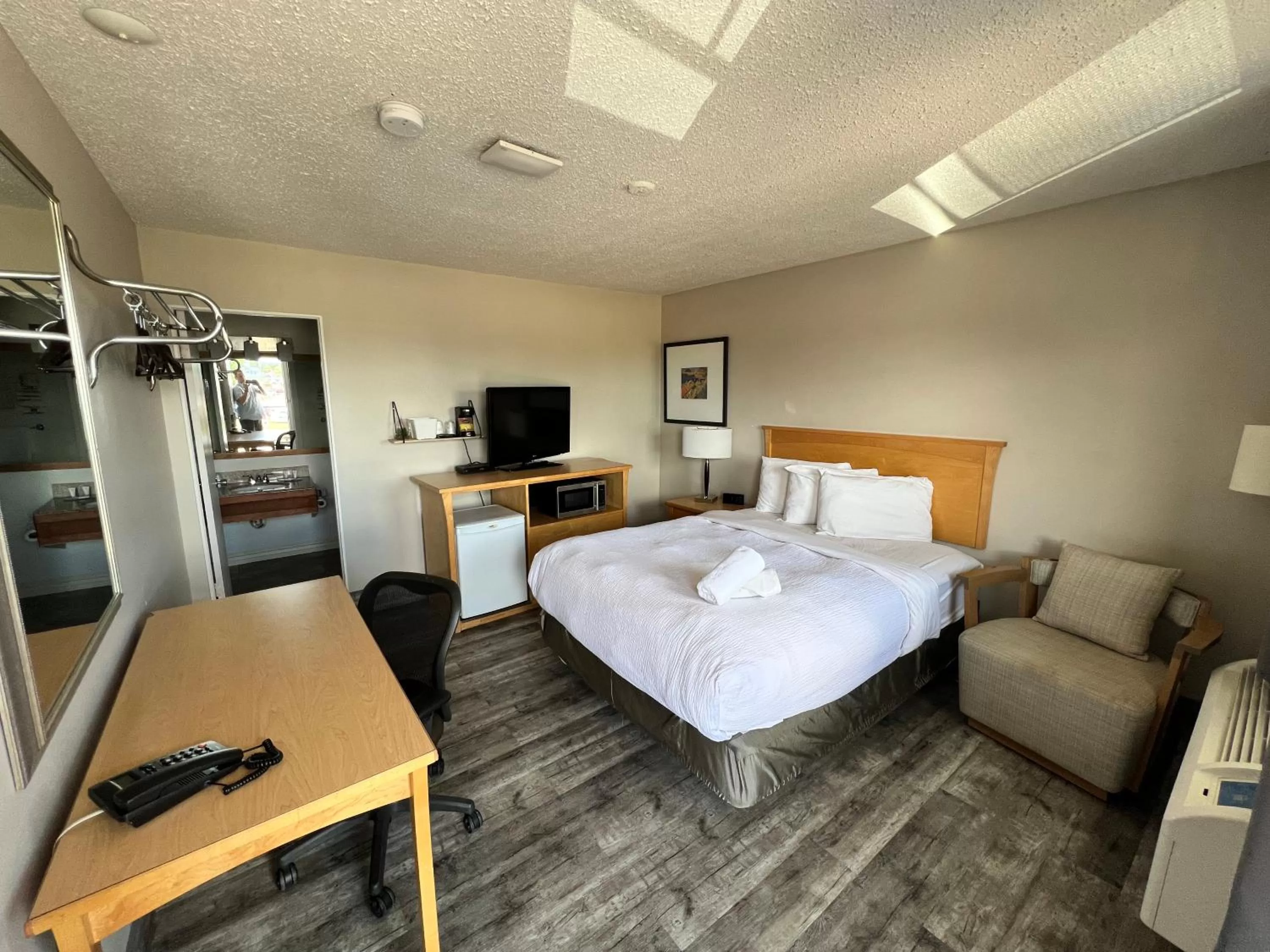 Bed in Thriftlodge Saskatoon