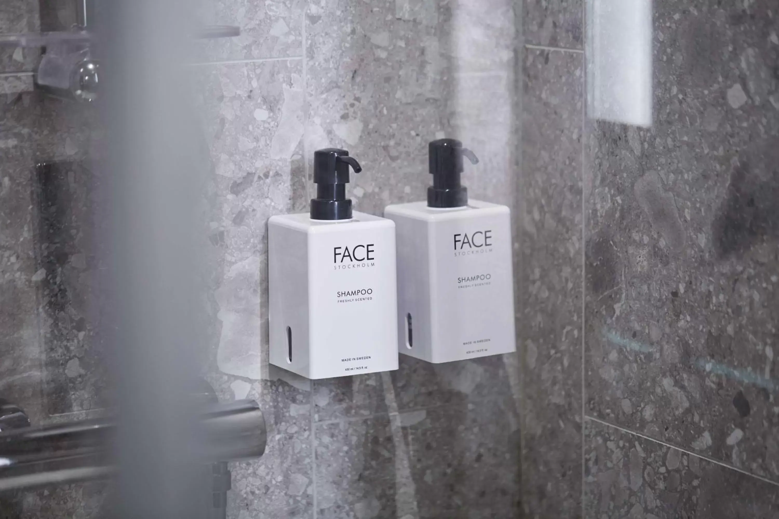 Standard Twin Room in Scandic Frankfurt Hafenpark Standard Twin Room in Scandic Frankfurt Hafenpark