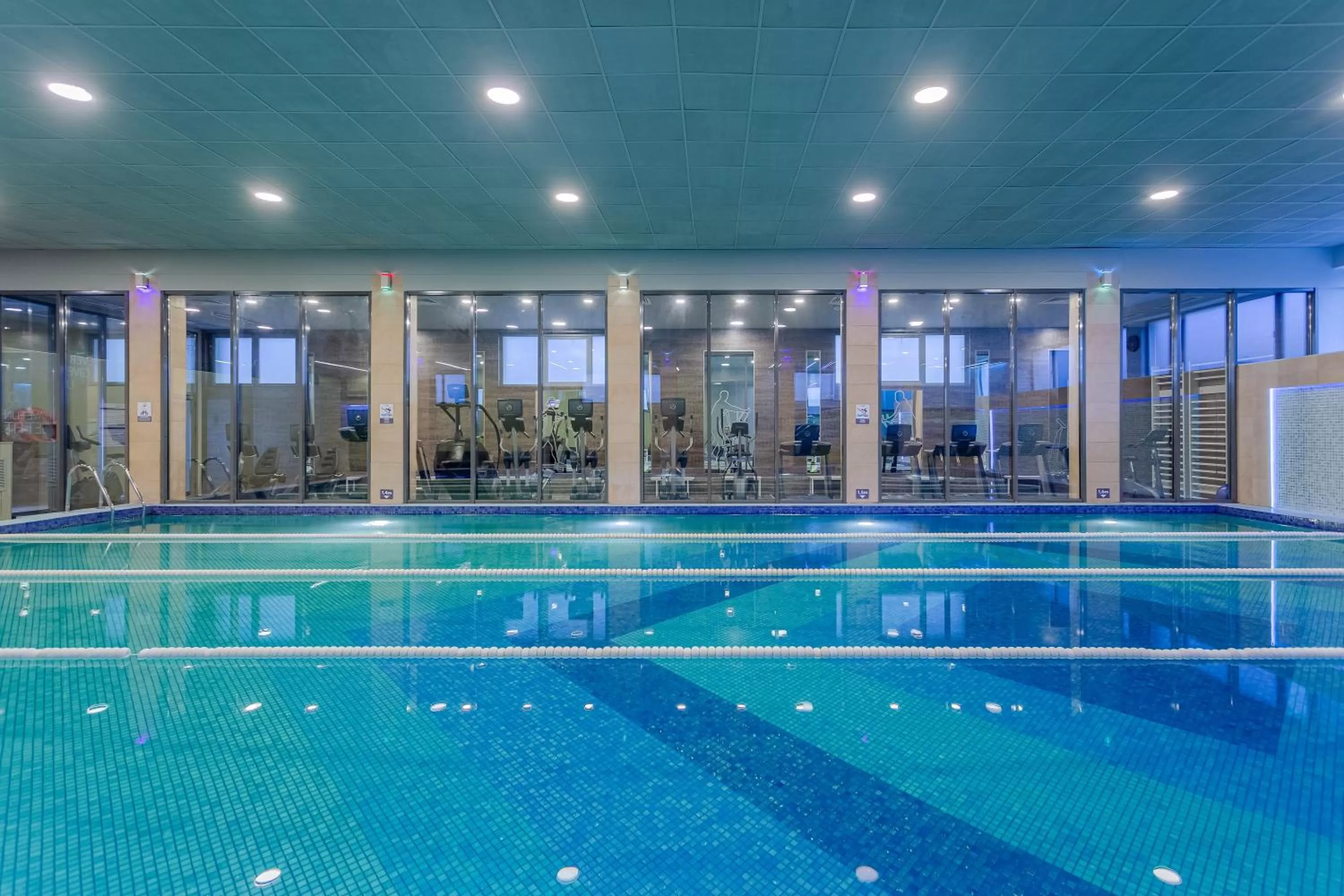 Swimming pool in RIN Airport Hotel