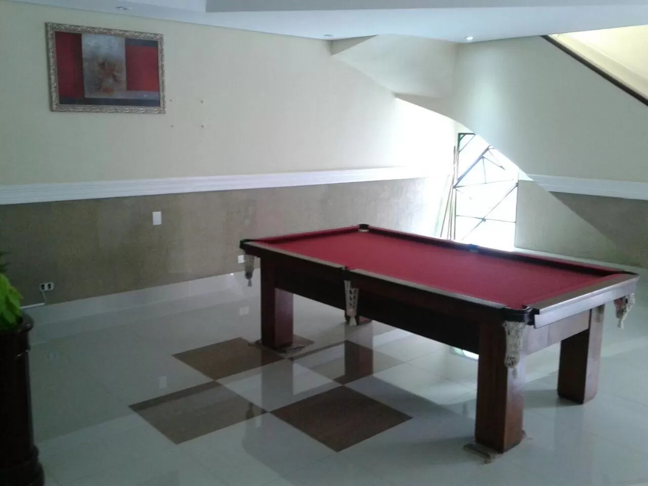 Billiard in Hotel Estação Express