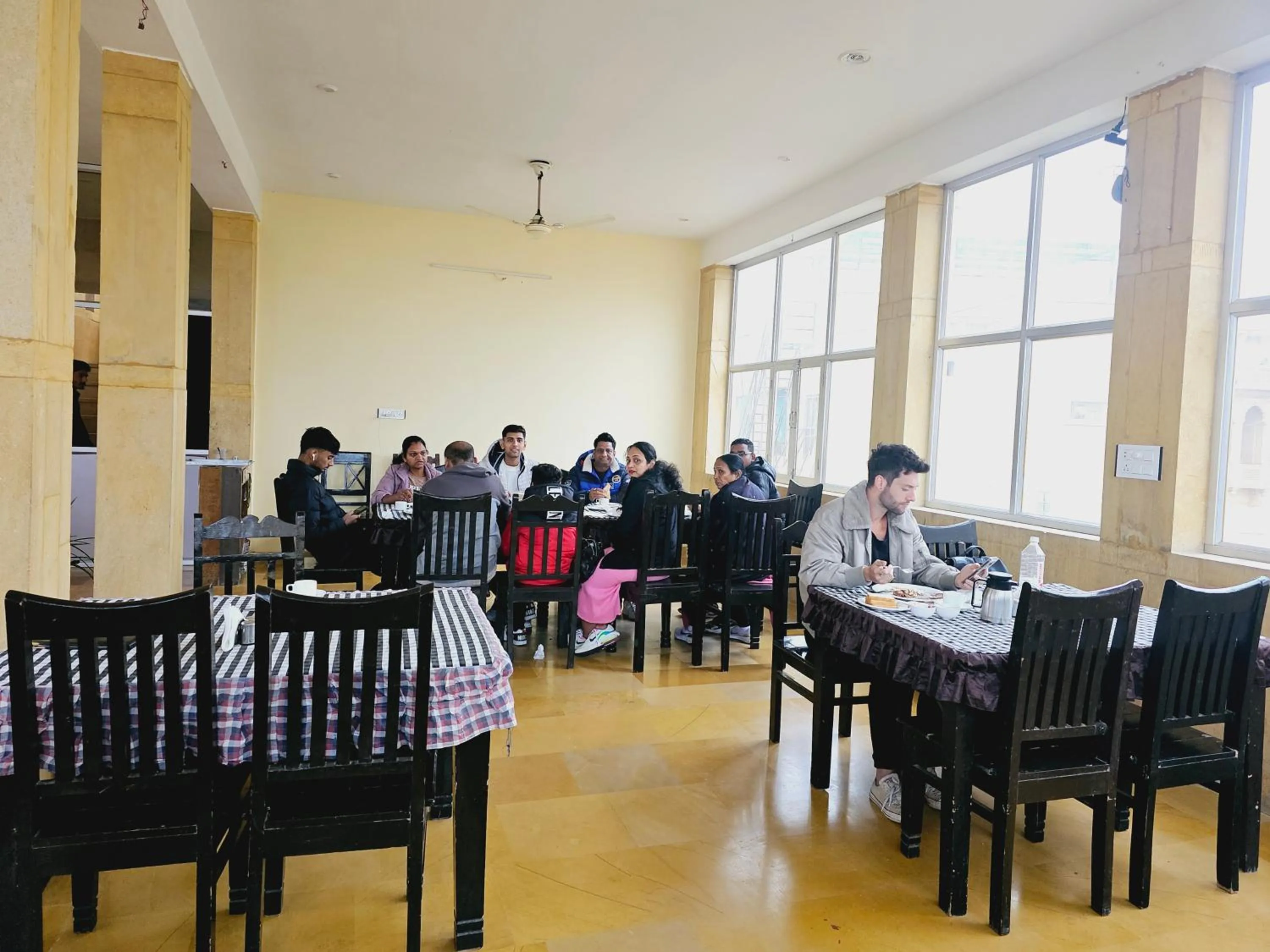 Restaurant/places to eat in Hotel Royal Haveli