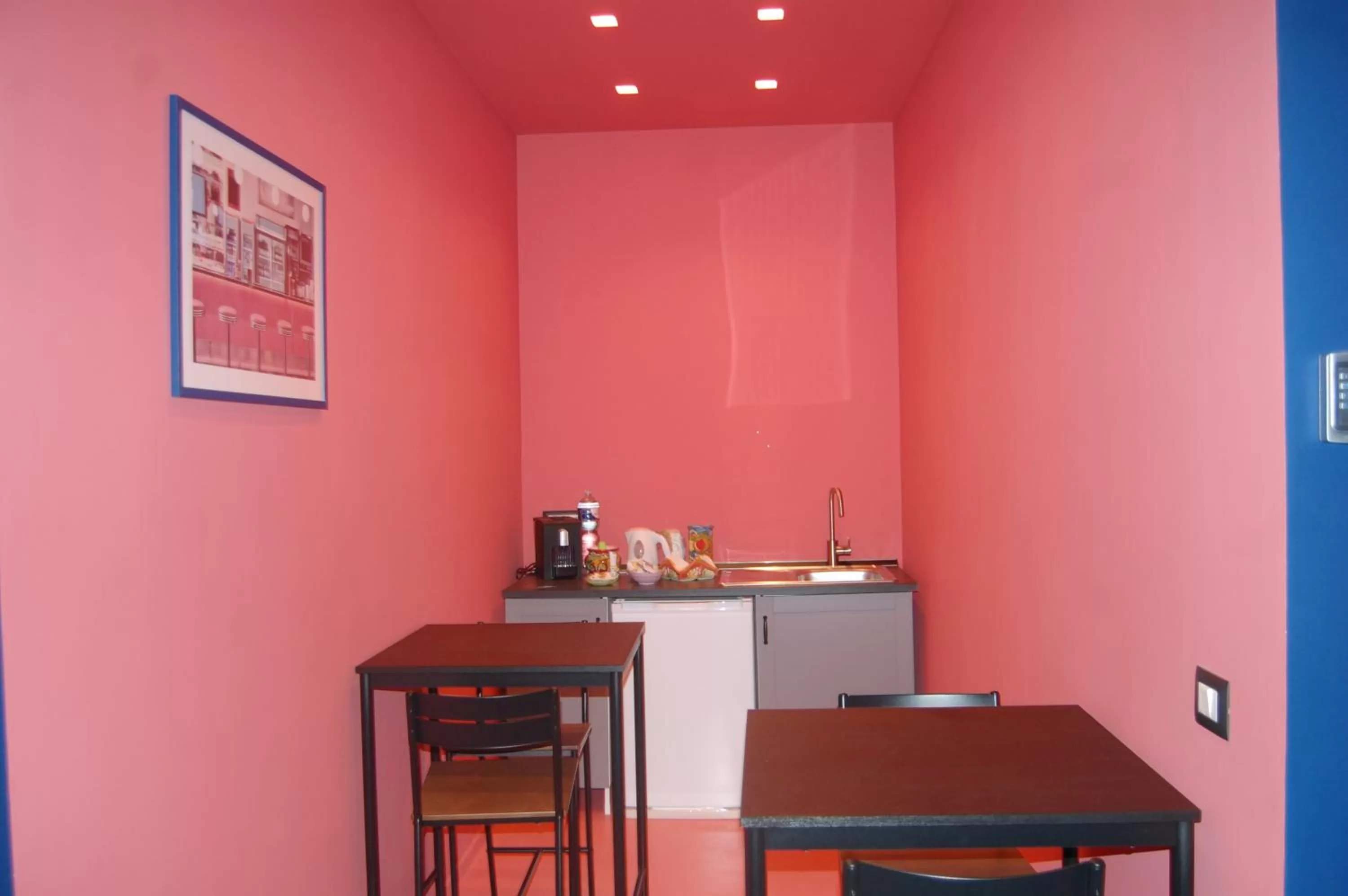 Coffee/tea facilities in Dimora 81